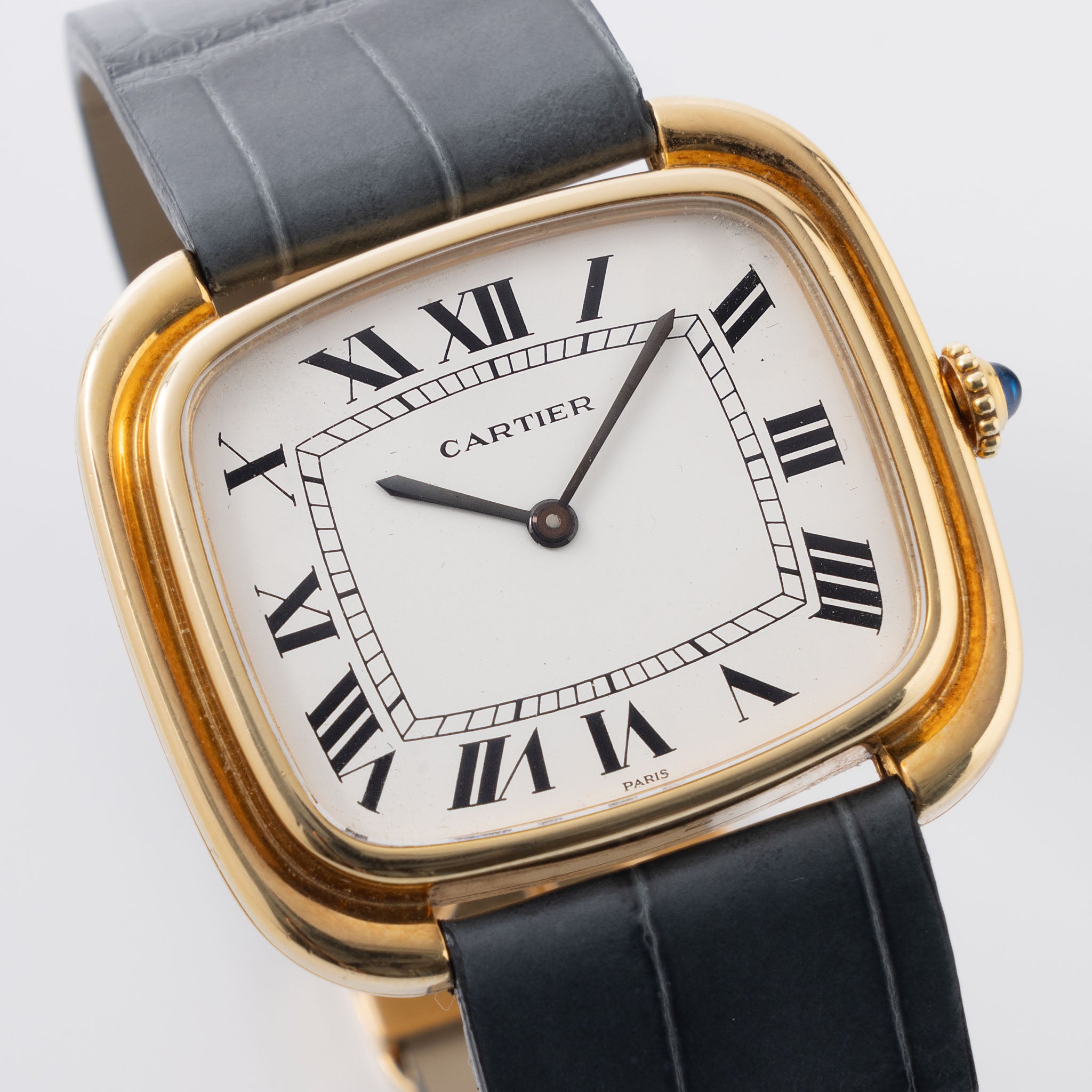 Cartier Gondole Jumbo Paris Dial in 18K Yellow Gold Ref. 9705