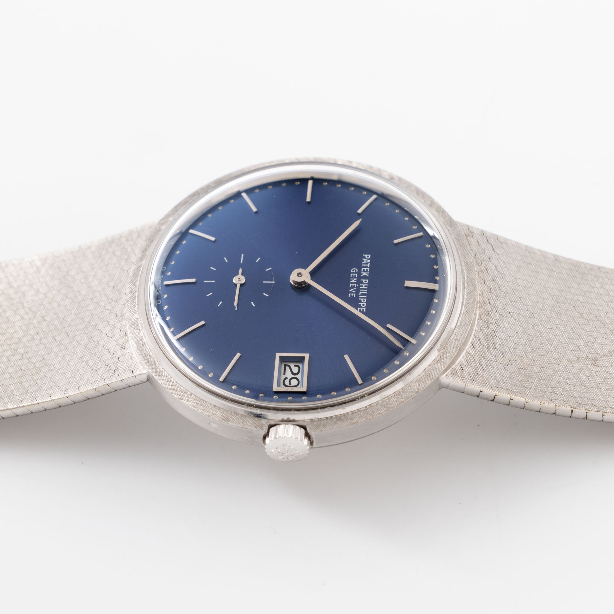 Patek Philippe Calatrava Blue Dial in 18k White Gold with Original Guarantee Paper Ref. 3445/6