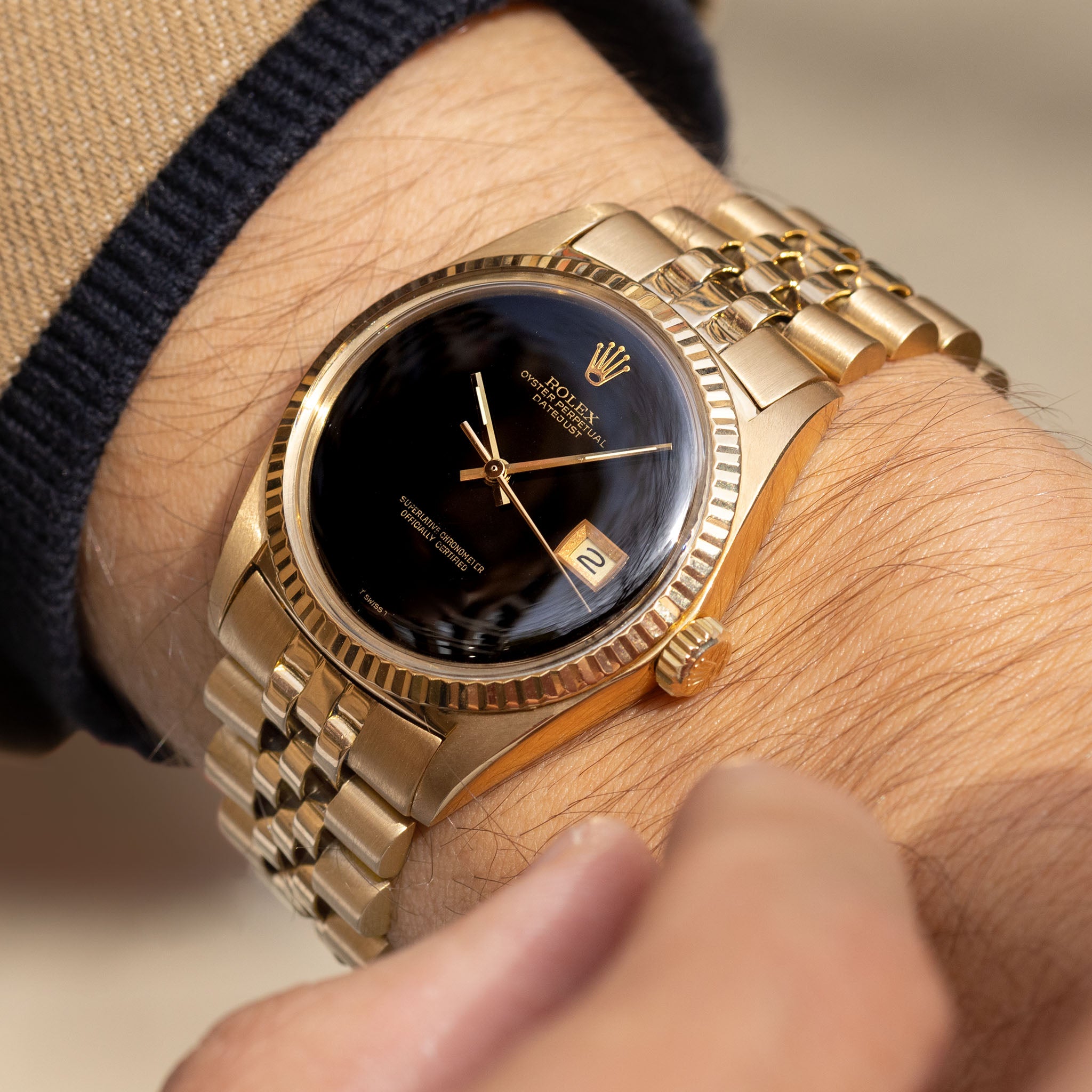 Rolex Datejust Onyx Dial in 18k Yellow Gold Ref. 1601/8