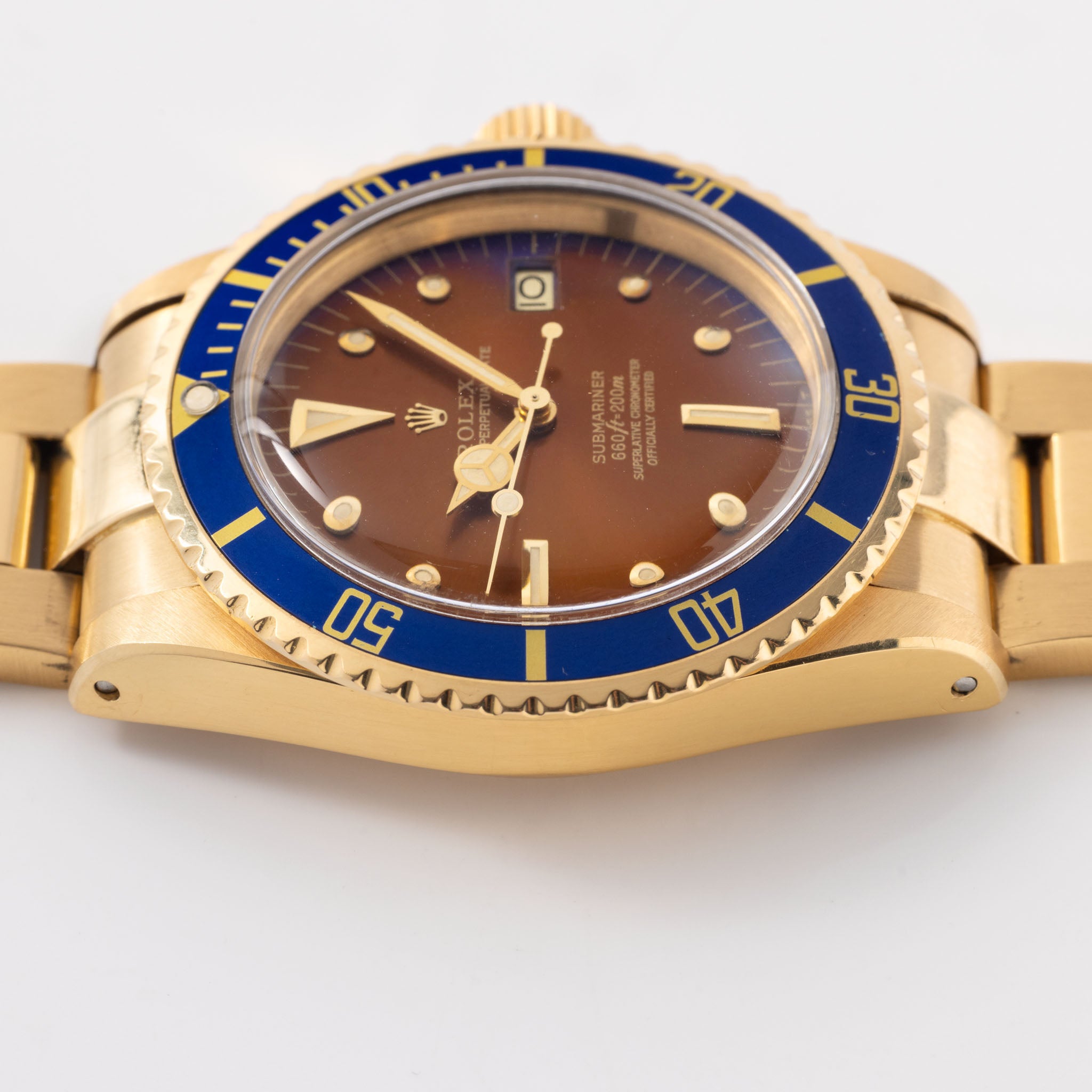 Rolex Submariner 1680/8 in 18k Yellow Gold with Honey Tropical Dial