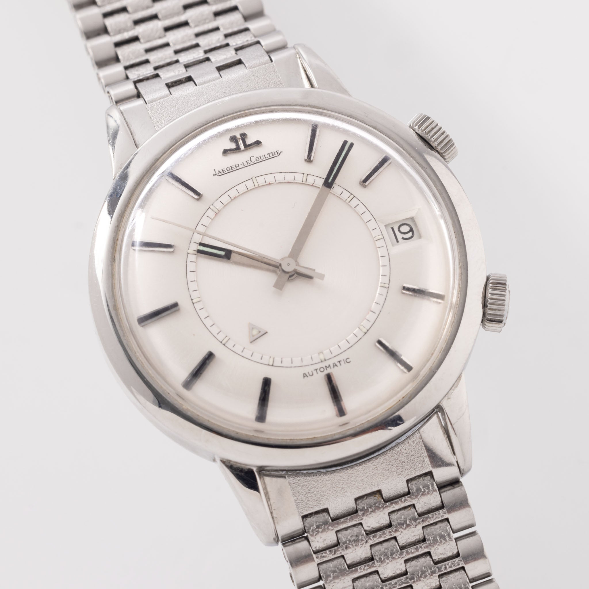 Jaeger LeCoultre Memovox in Steel Execution Ref. E855 with Steel JLC Bracelet Silver Dial