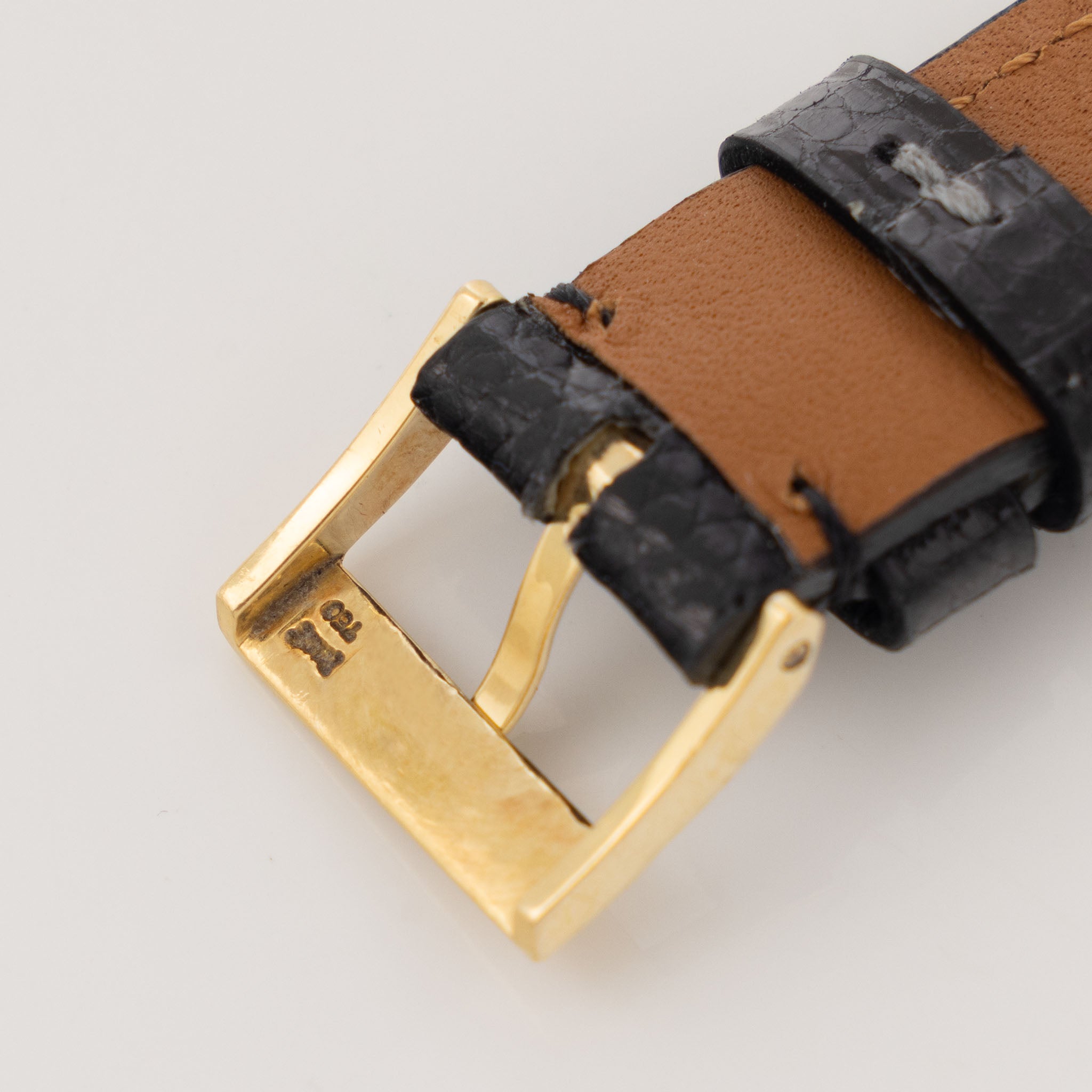 Piaget Tank Dress-watch in 18k Yellow Gold ref. 90802