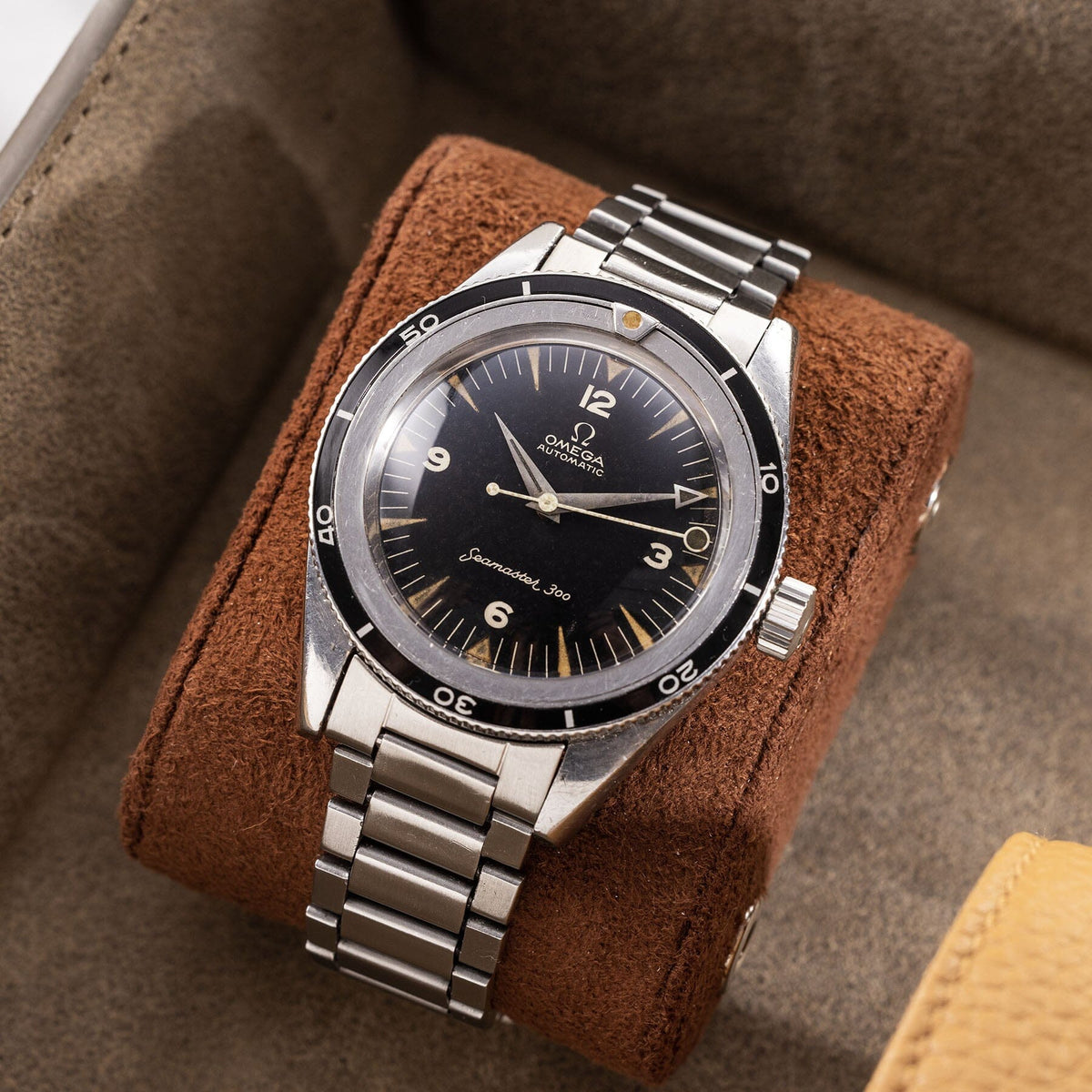 Omega Seamaster 300 ref. 2913/7 Big Lollipop with extract of the archi