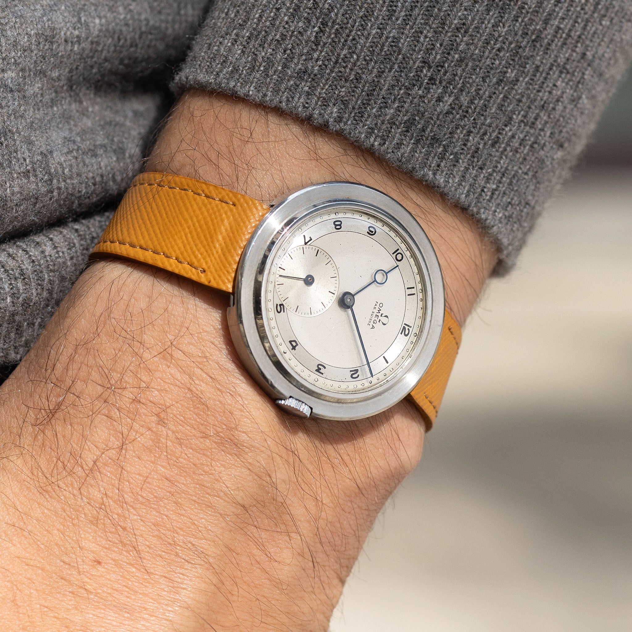 Omega Disco-Volante Oversized Dresswatch ref. CK2013 Two-Tone Silver Dial