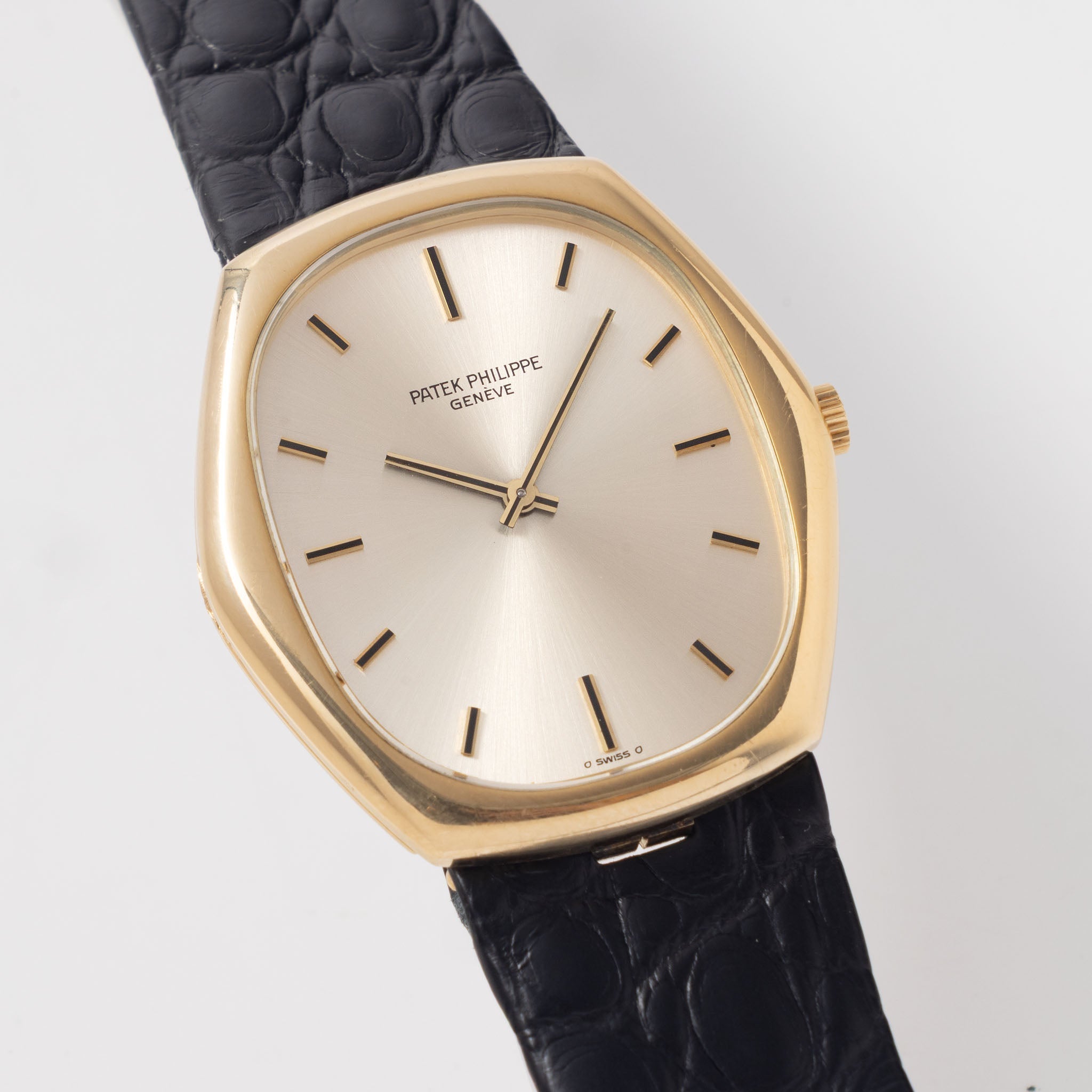 Patek Phillipe Ellipse “Manta Ray“ Yellow Gold ref. 3858J Champagne di