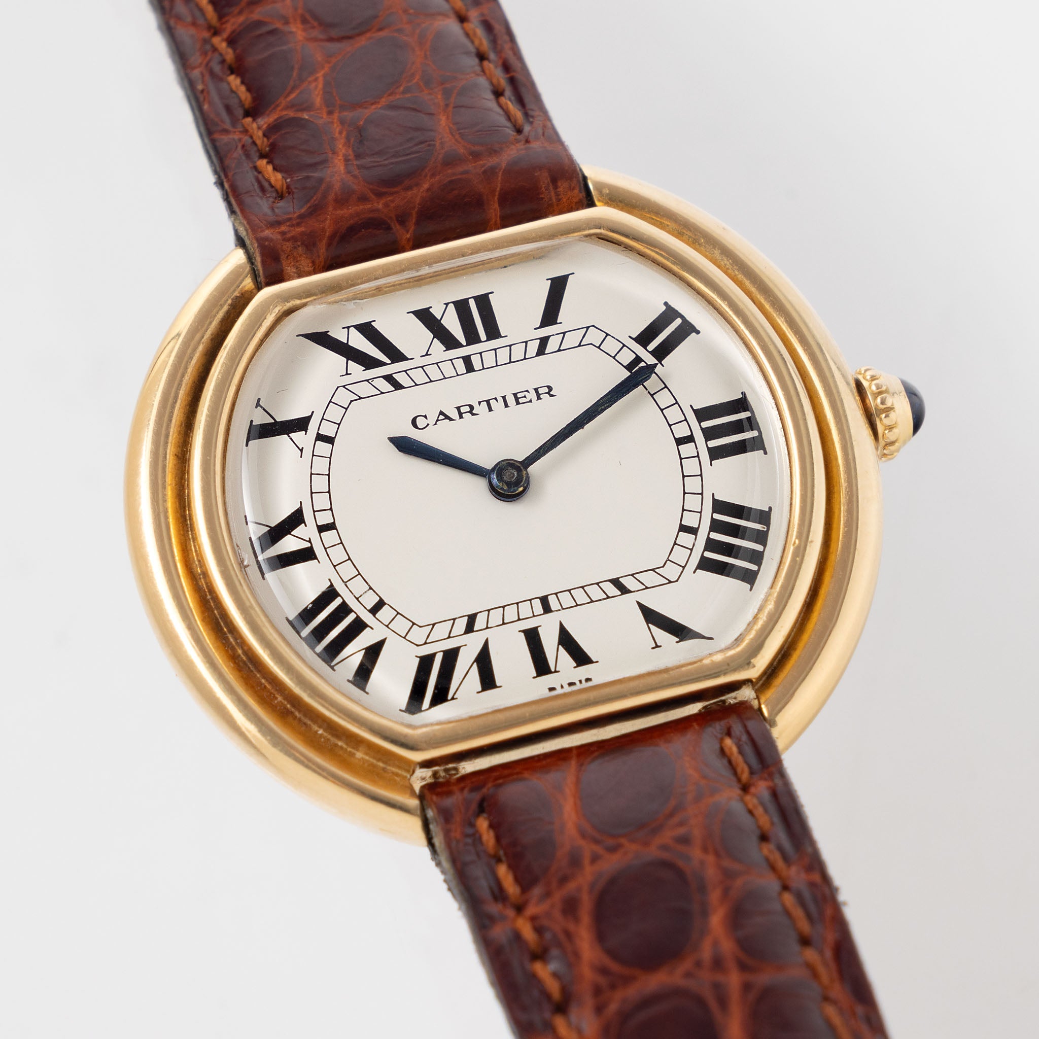 Cartier Gondole Ellipse Paris dial in 18 k yellow gold ref 78291