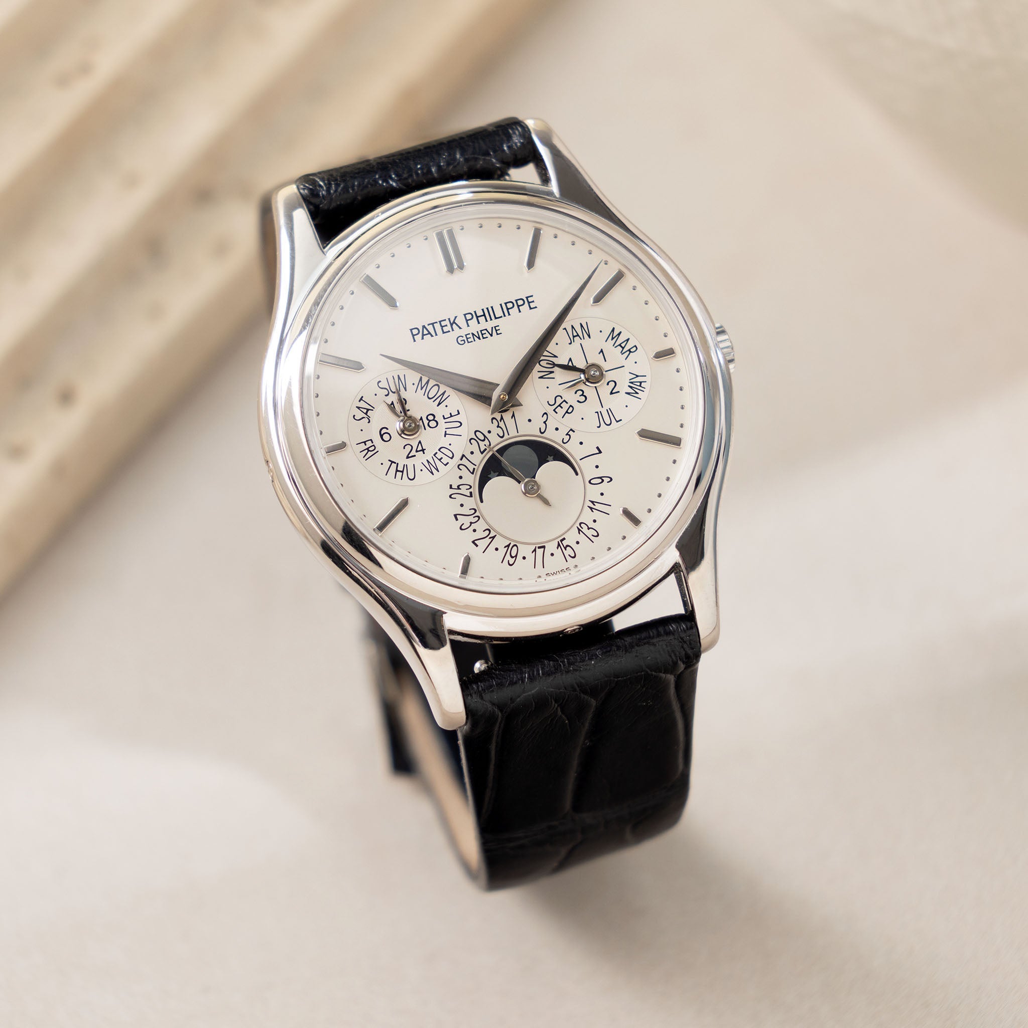 Patek Philippe Perpetual Calendar 5140G in 18k white gold