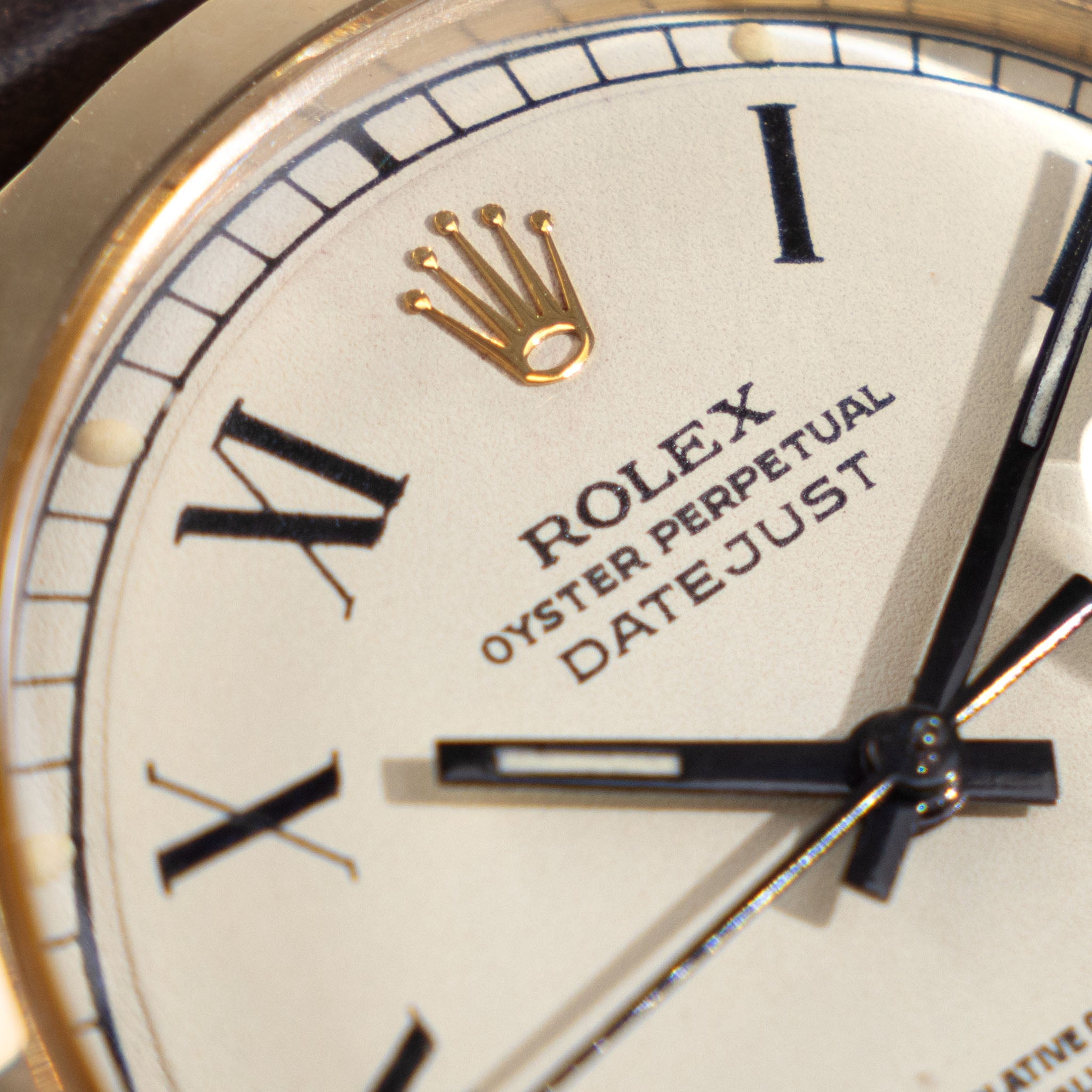 Rolex Datejust 1600/8 Cream Buckley Dial in 18k Yellow Gold