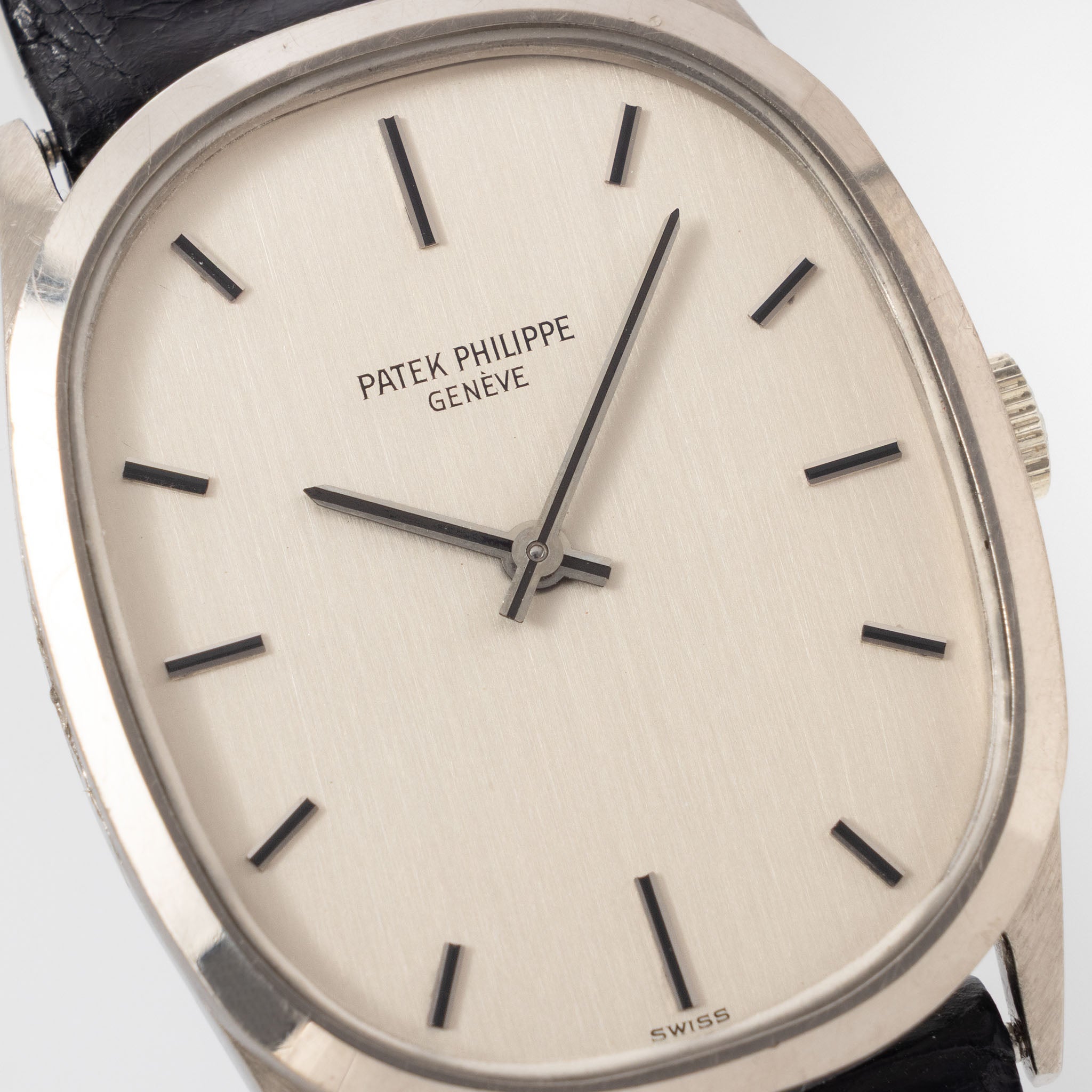 Patek Philippe Golden Ellipse 3546G Silver Dial in 18k White Gold with Extract of Archives
