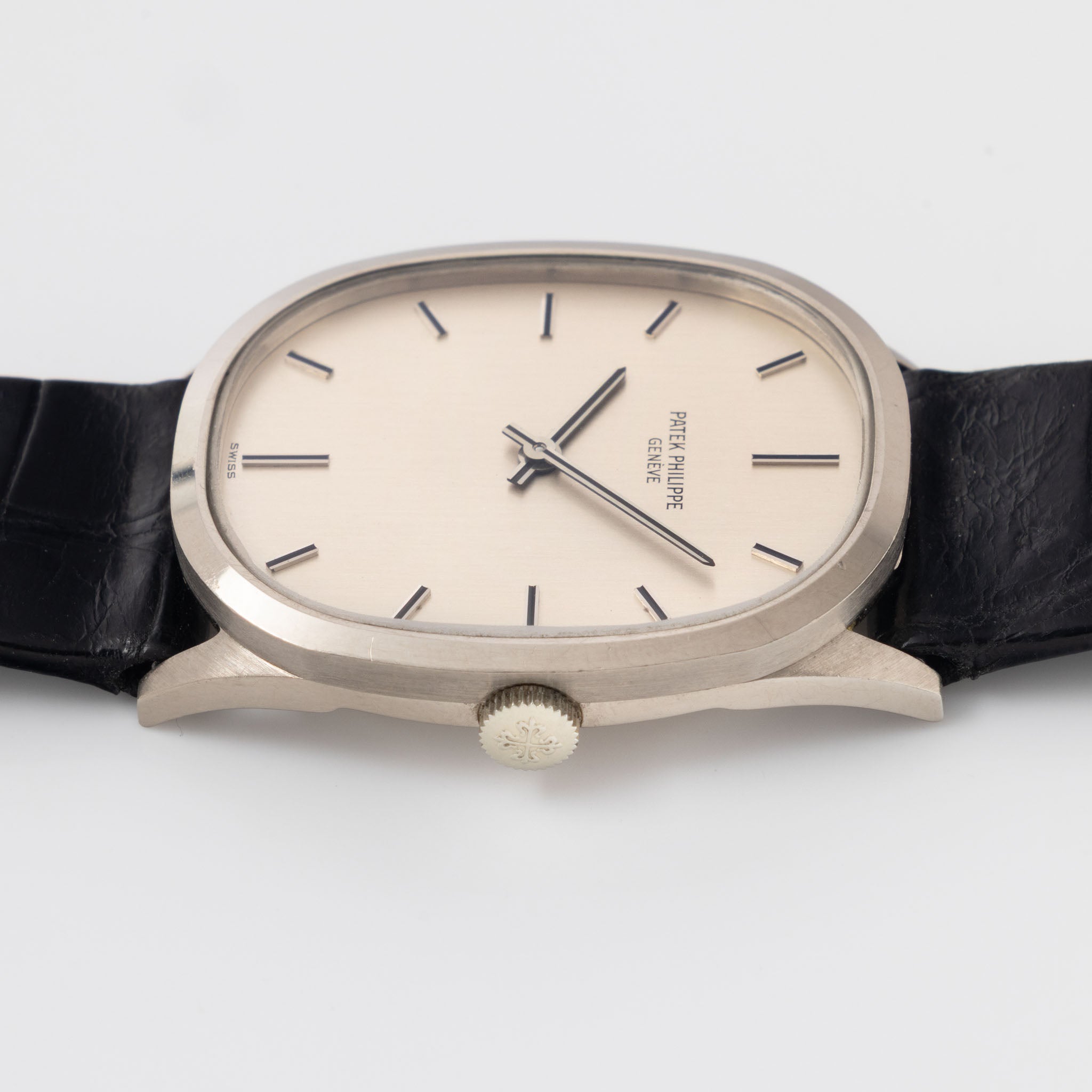 Patek Philippe Golden Ellipse 3546G Silver Dial in 18k White Gold with Extract of Archives