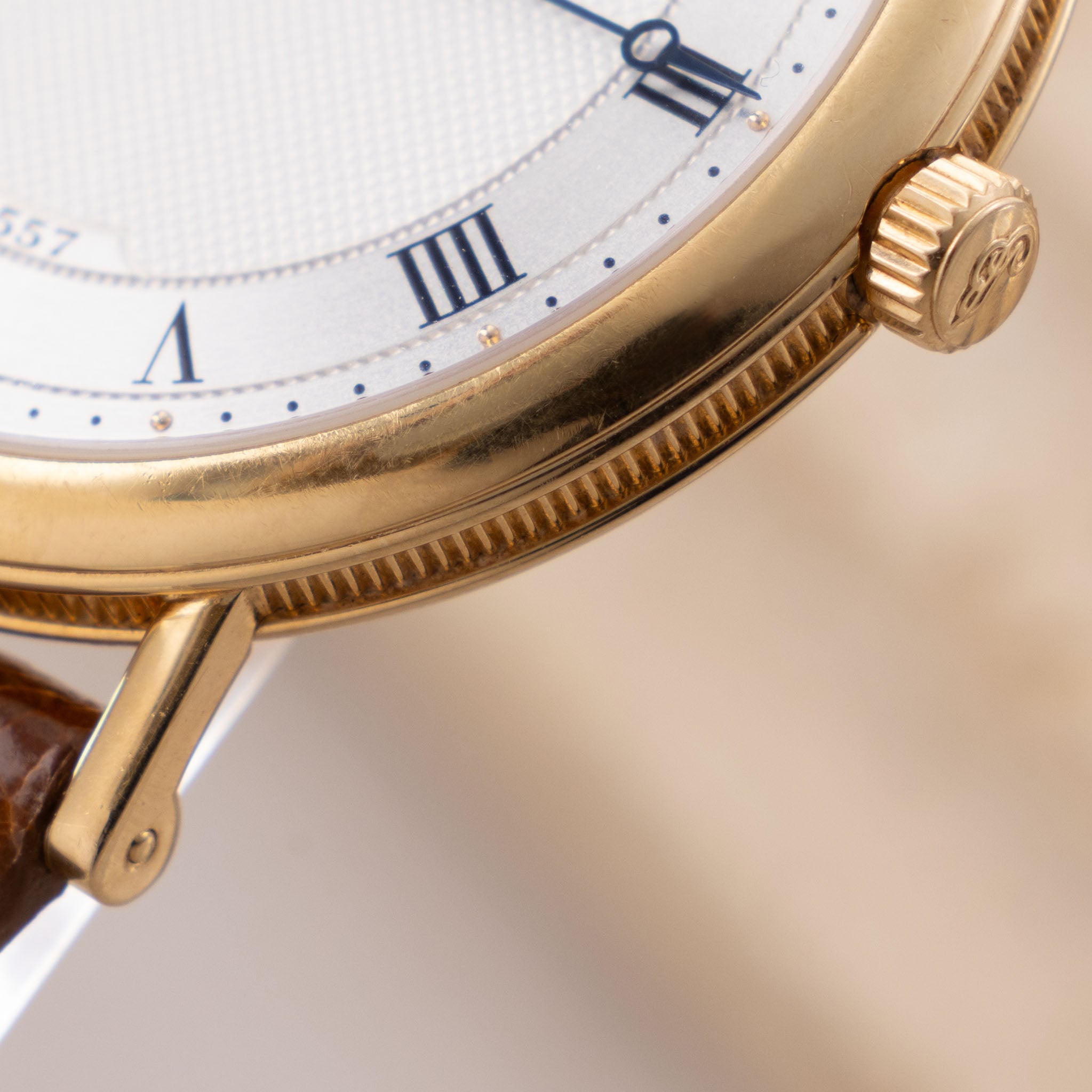 Breguet Ultra thin Classique Dress watch Guilloche dial ref 5130 in 18 k yellow gold 