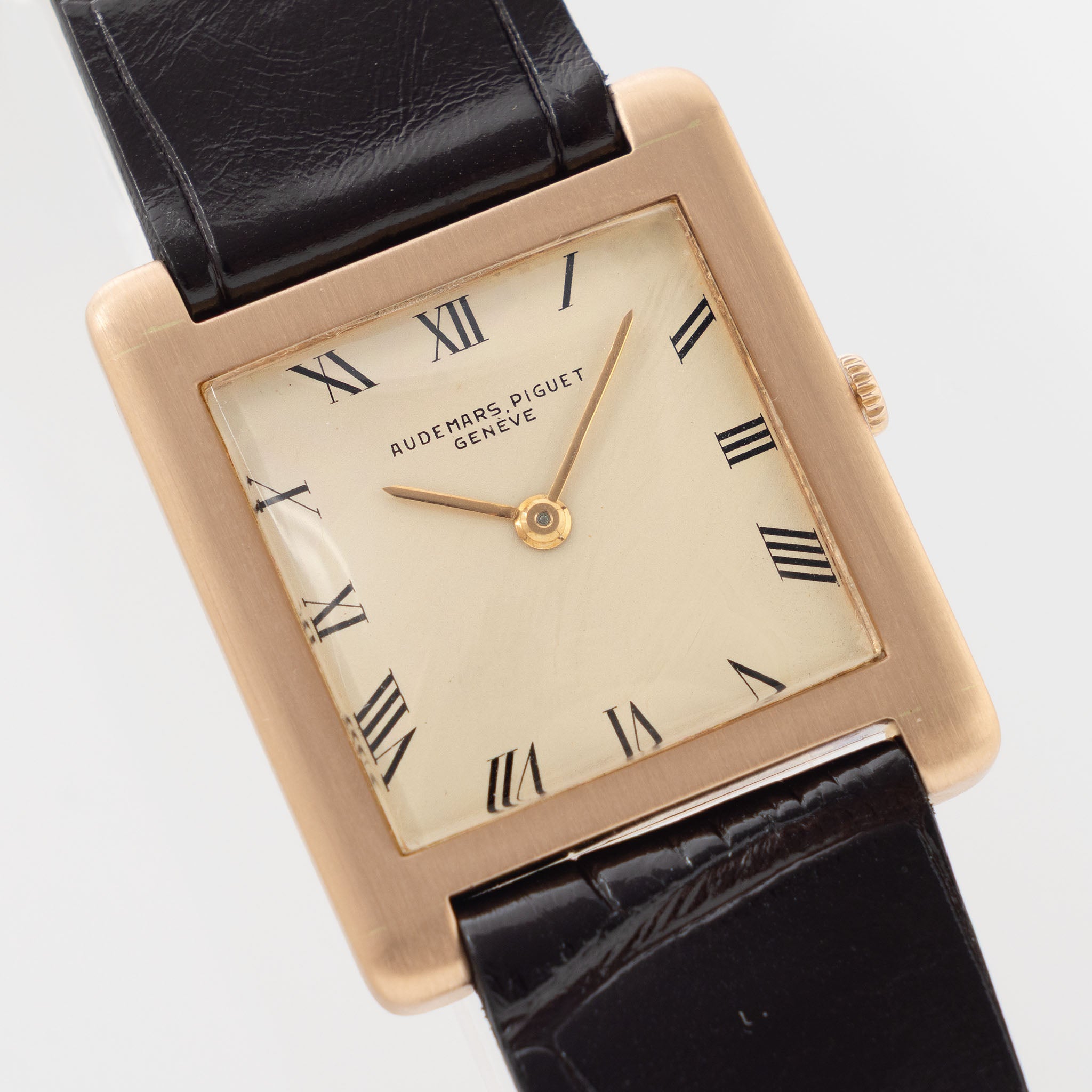 Audemars Piguet Tank Style Dresswatch Cream dial in 18 k rose gold