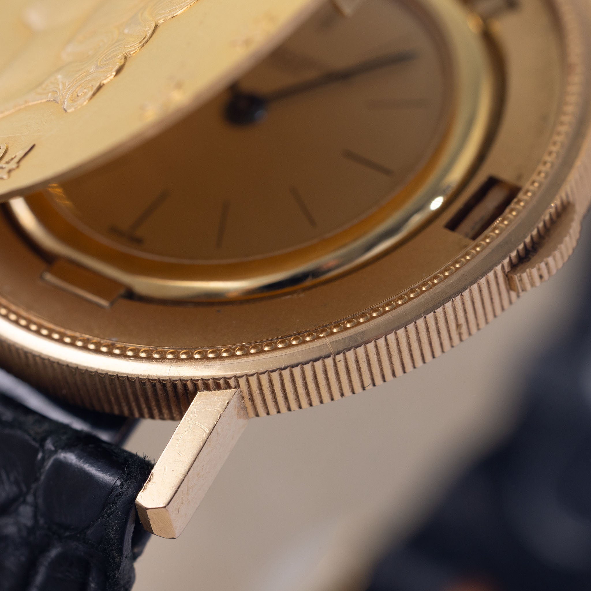 Vacheron Constantin Coin Watch in 18k Yellow Gold 4928