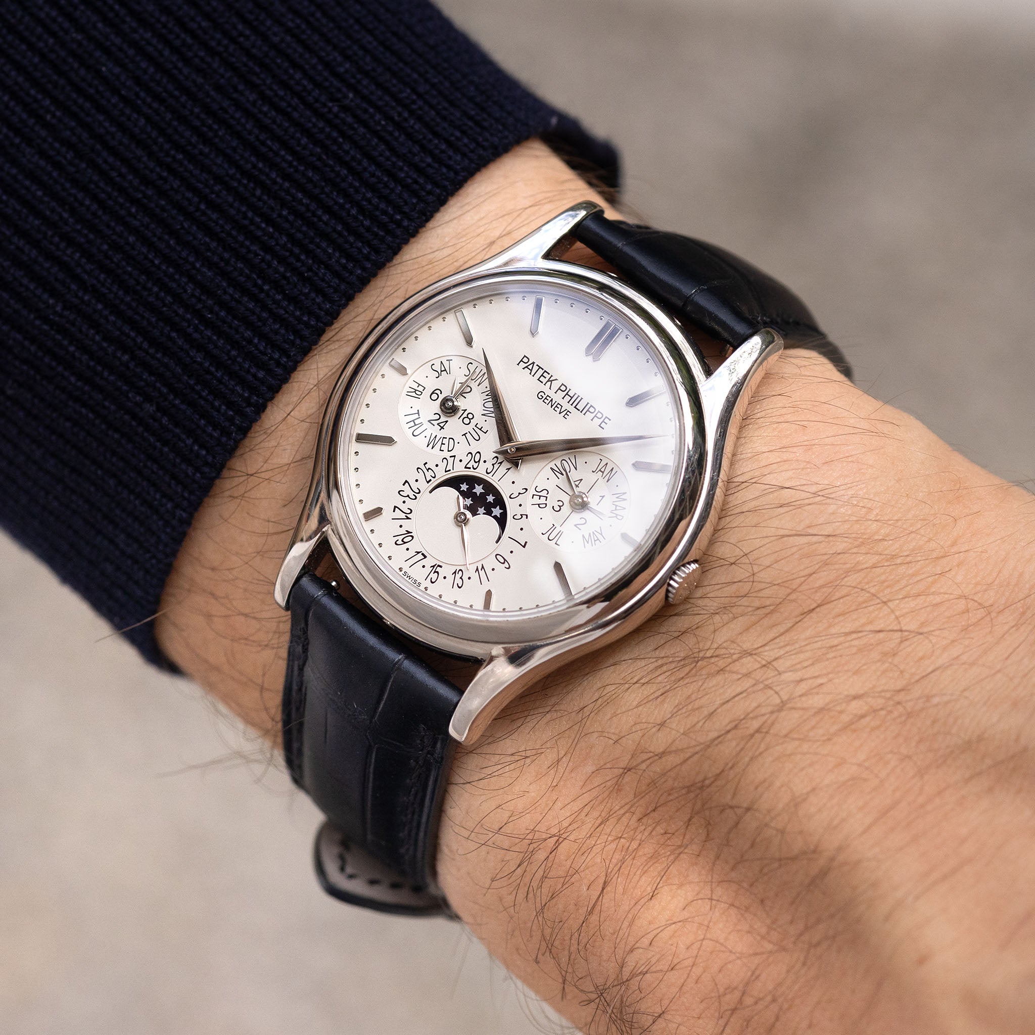 Patek Philippe Perpetual Calendar 5140G in 18k White Gold Opaline dial with Box and Extract of Archives
