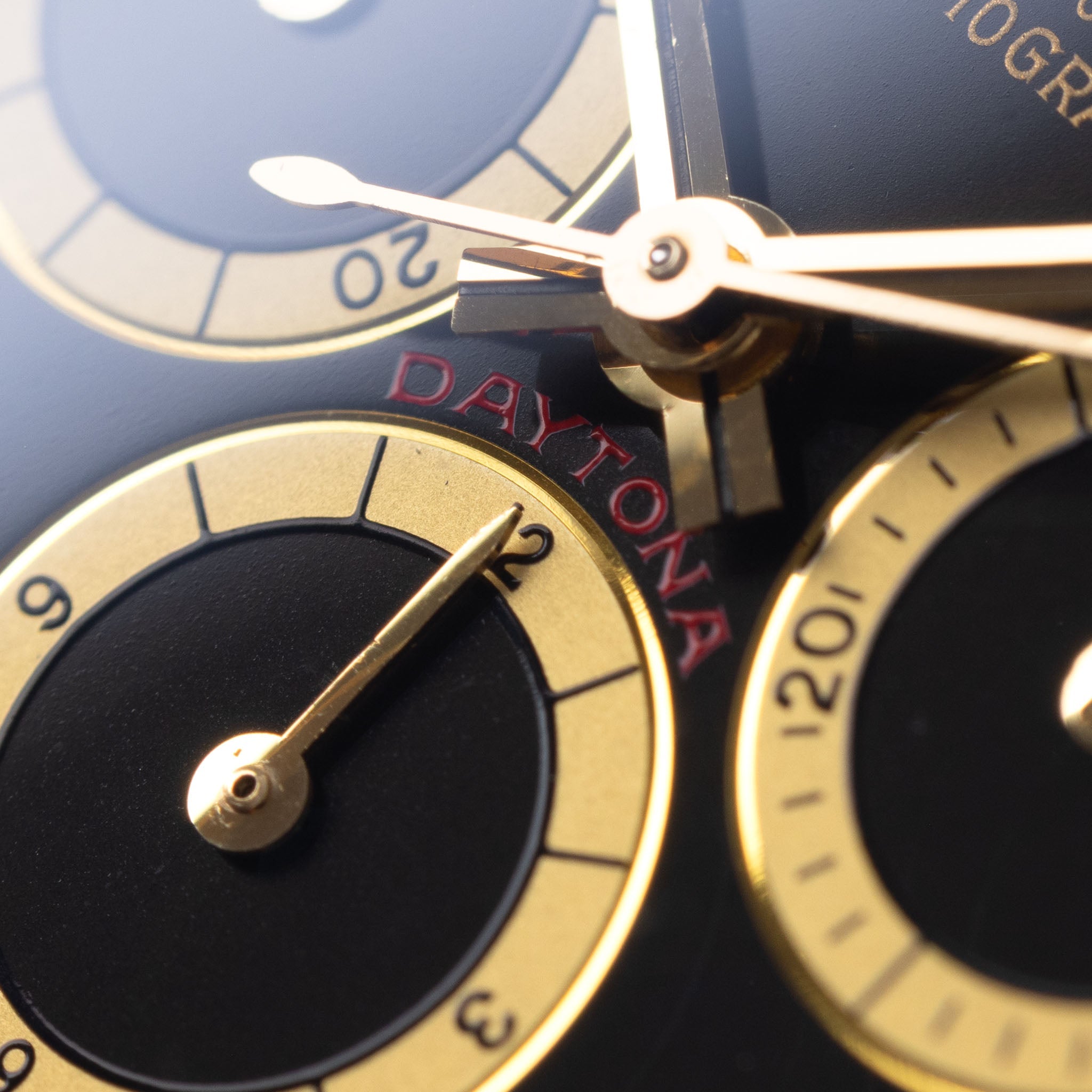 Rolex Cosmograph Daytona 16523 Black Inverted 6 Dial Executed in Steel and 18k Yellow Gold
