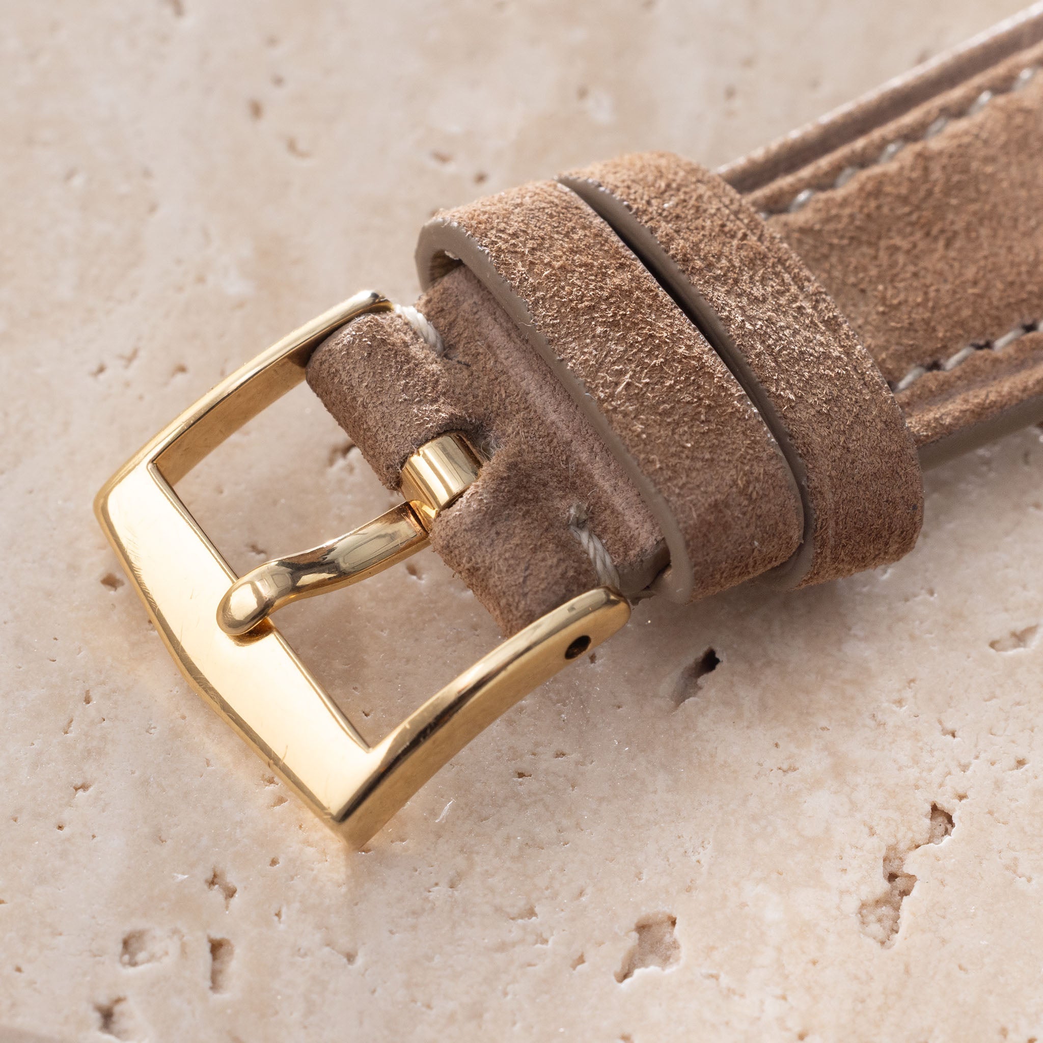 Patek Philippe Perpetual Calendar 3940J Early Second Series in 18k yellow gold with Box and Extract of the Archives