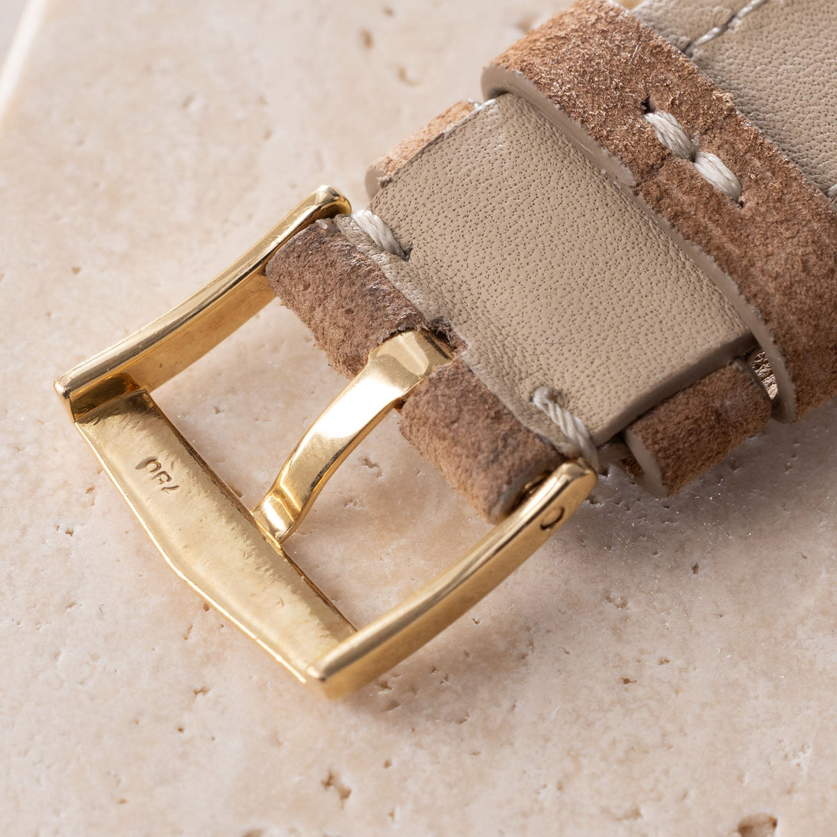 Patek Philippe Perpetual Calendar 3940J Early Second Series in 18k yellow gold with Box and Extract of the Archives
