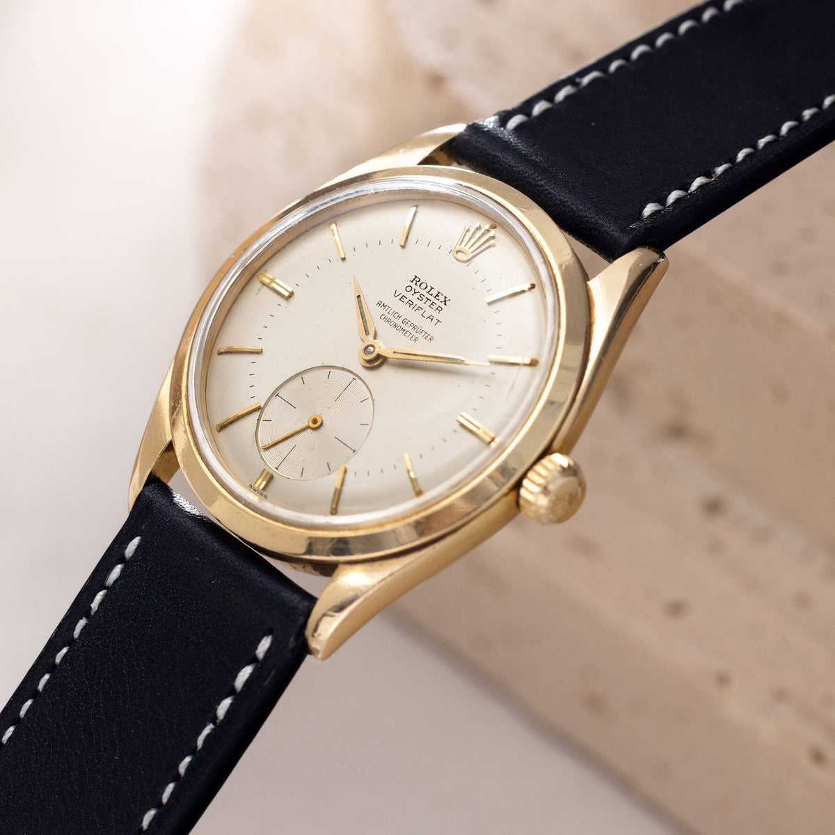 Rolex Oyster Veriflat Ref. 6512 Silver Dial "Amtlich Geprüfter Chronometer” in 18k Yellow Gold
