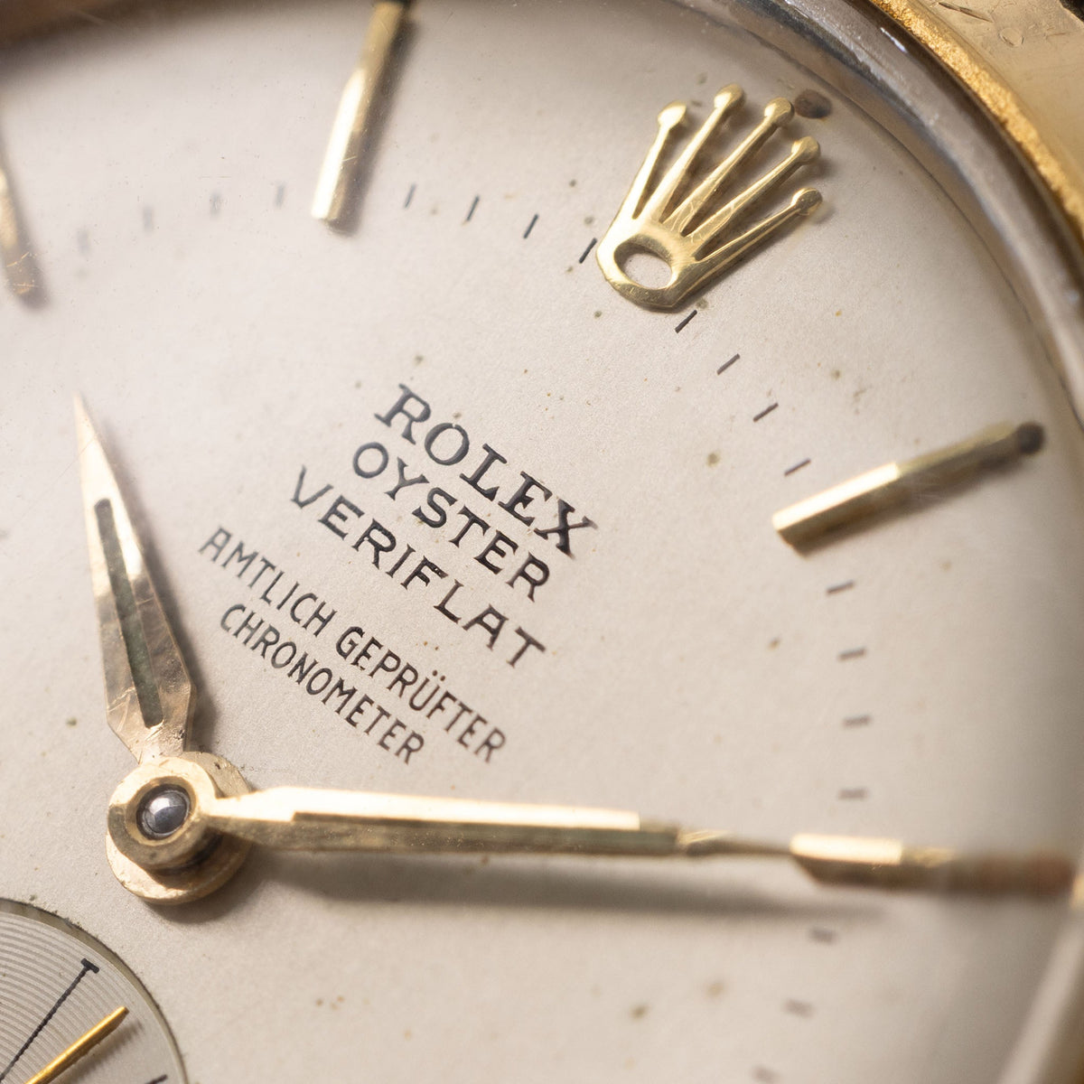 Rolex Oyster Veriflat Ref. 6512 Silver Dial "Amtlich Geprüfter Chronometer” in 18k Yellow Gold
