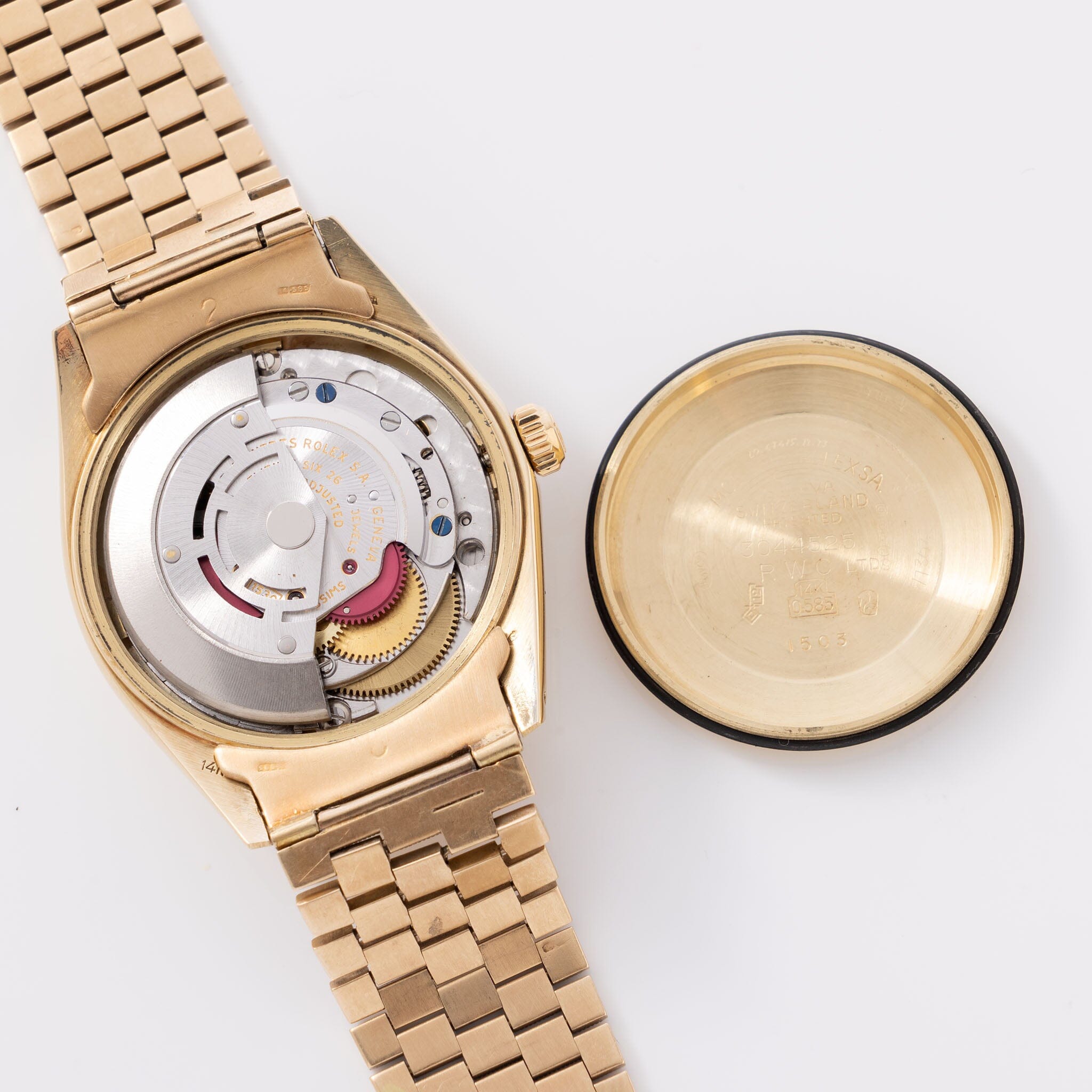 Rolex Date Shantung Dial 14kt Yellow Gold ‘Brick’ Bracelet Ref 1500
