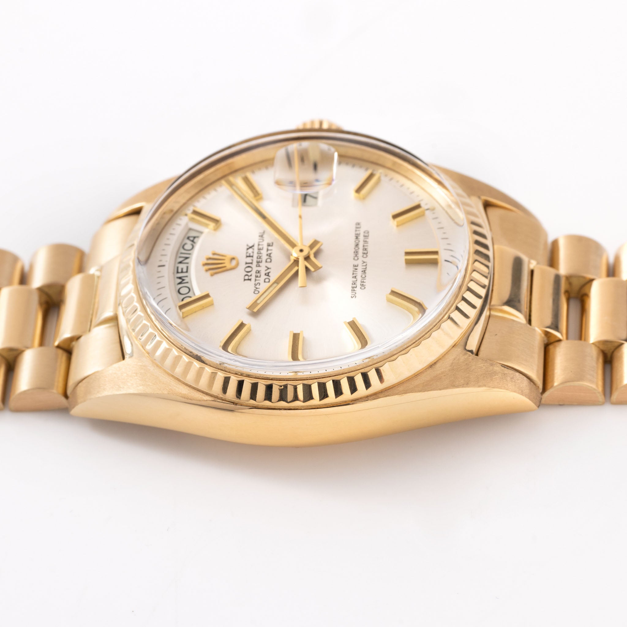 Rolex Day-date silver wideboy dial in 18 k yellow gold ref 1803