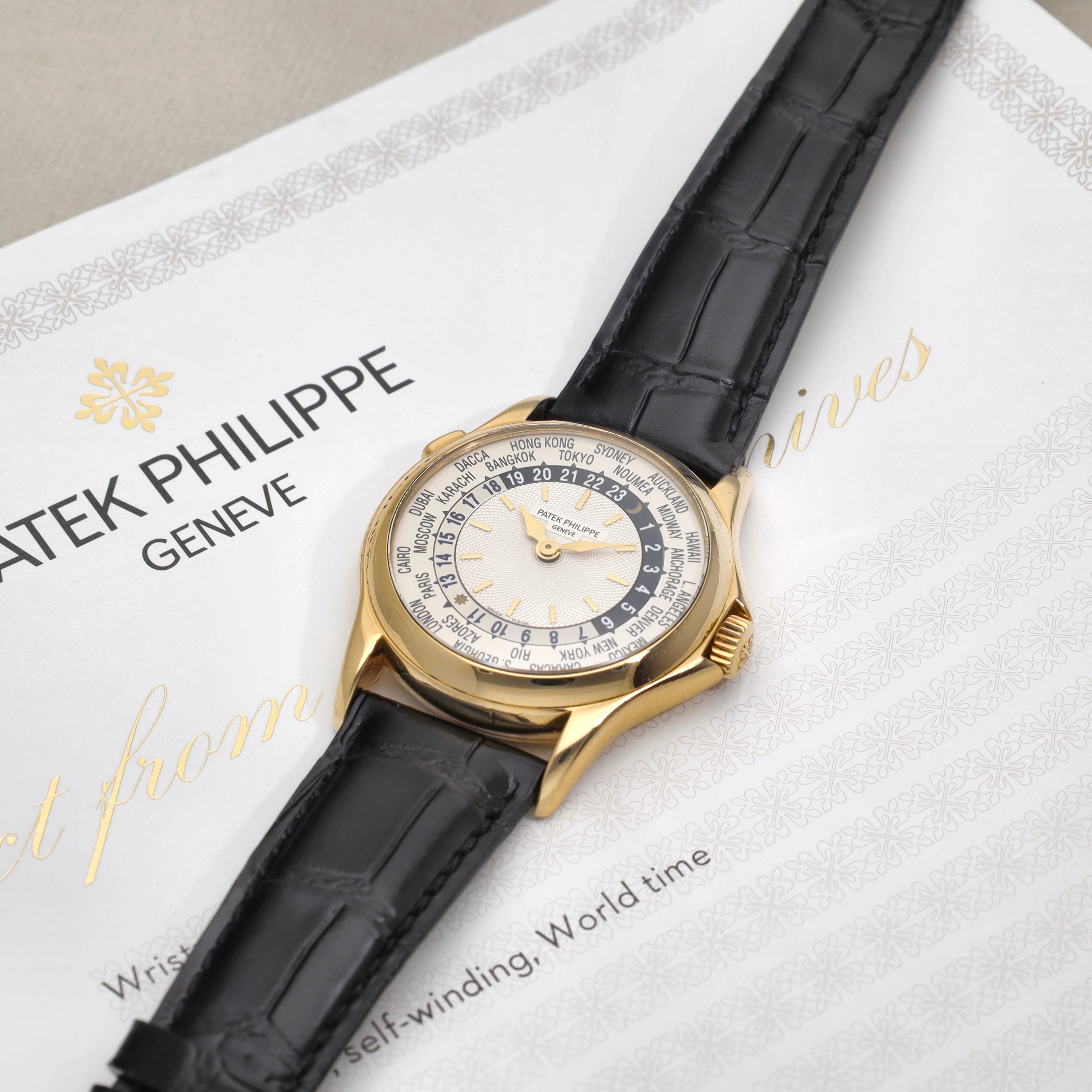 Patek Philippe world time ref. 5110J with extract of the archives - incoming