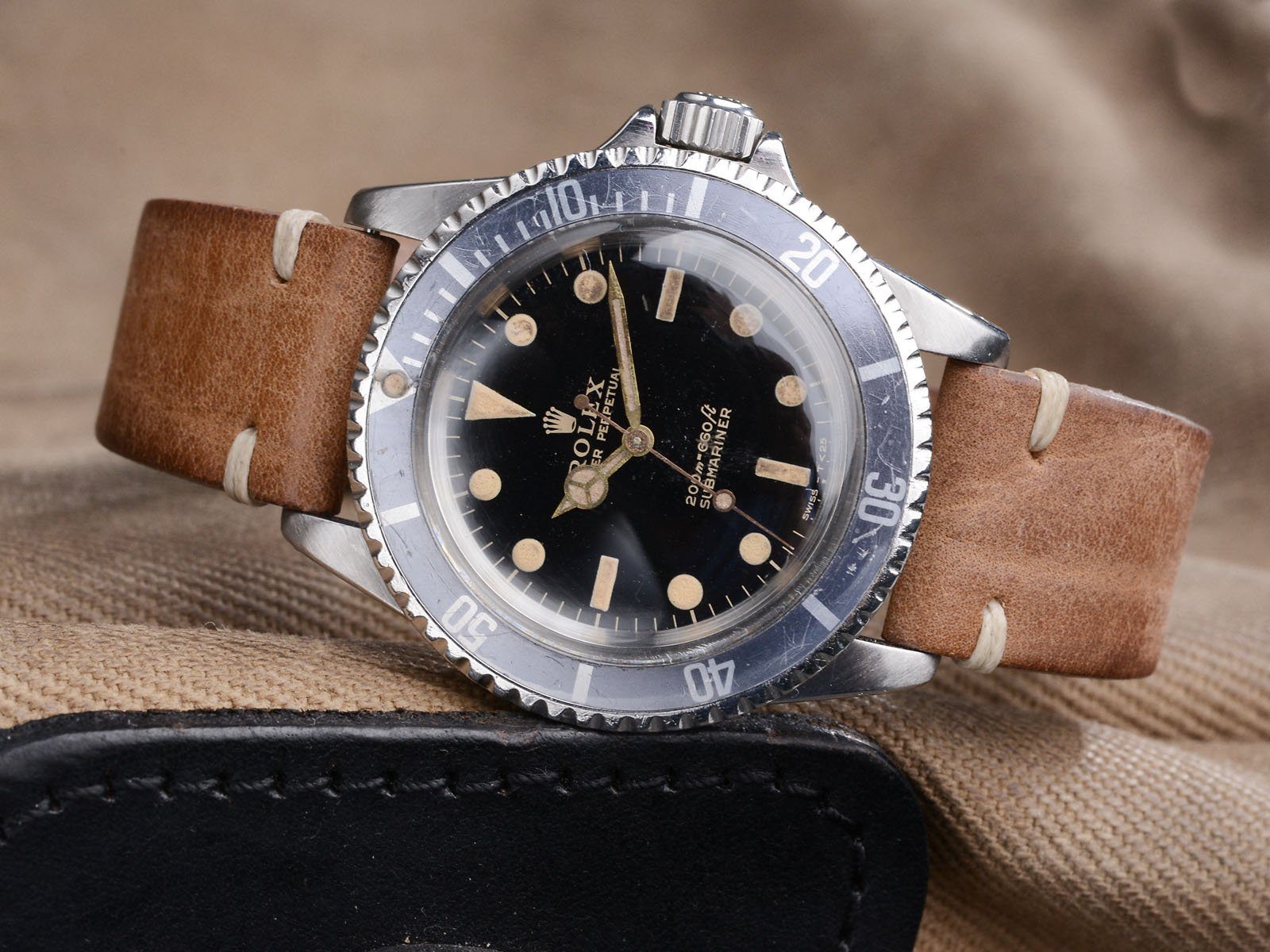 CURATED ROLEX 5513 GILT SUBMARINER 1967