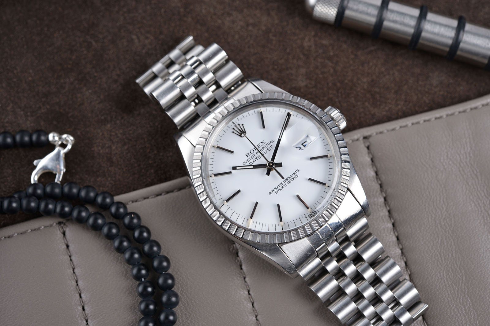 ROLEX 16030 DATEJUST WHITE DIAL BOX PAPERS