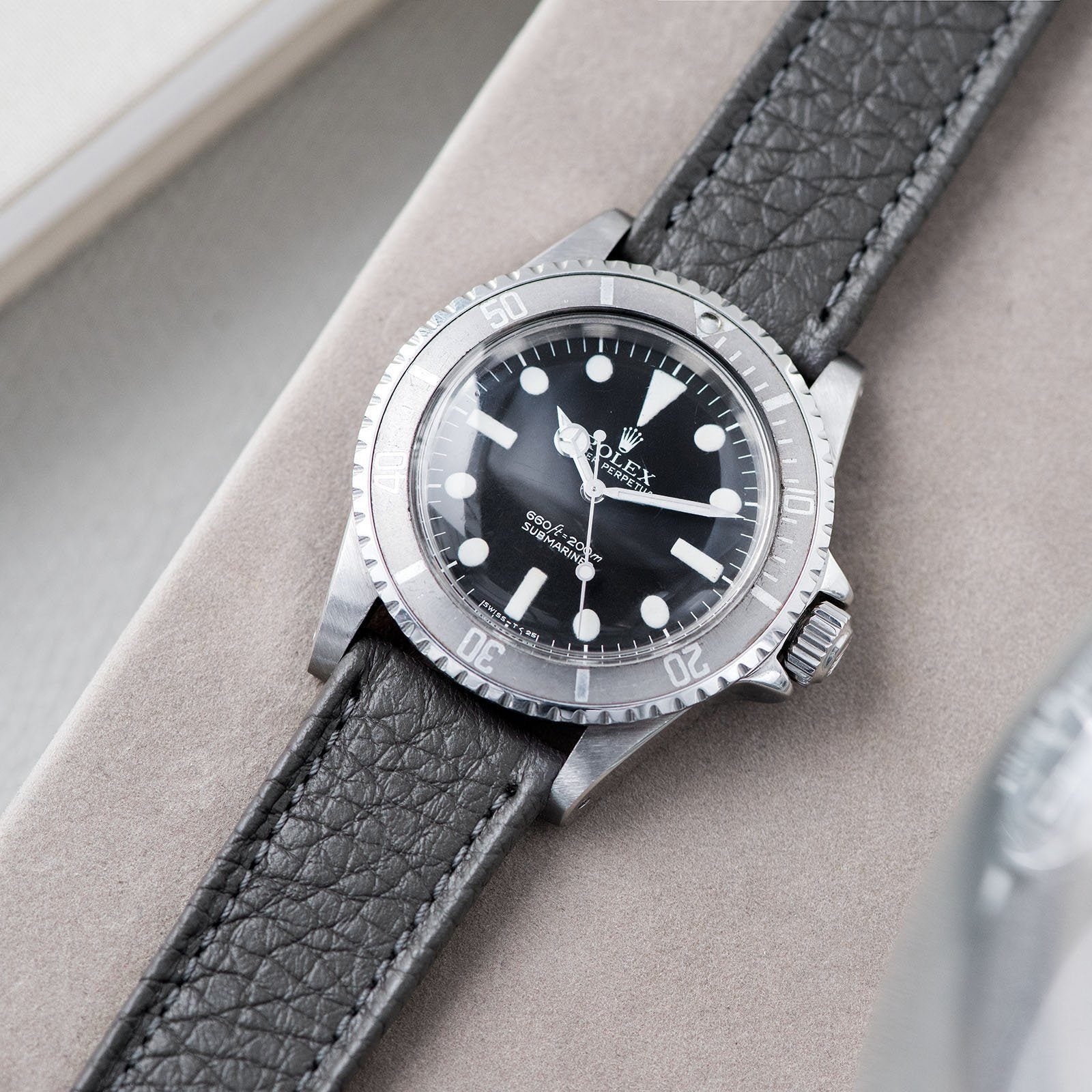 B&S Taurillon Grey Heritage Leather Watch Strap on a Rolex 5513 Submariner 
