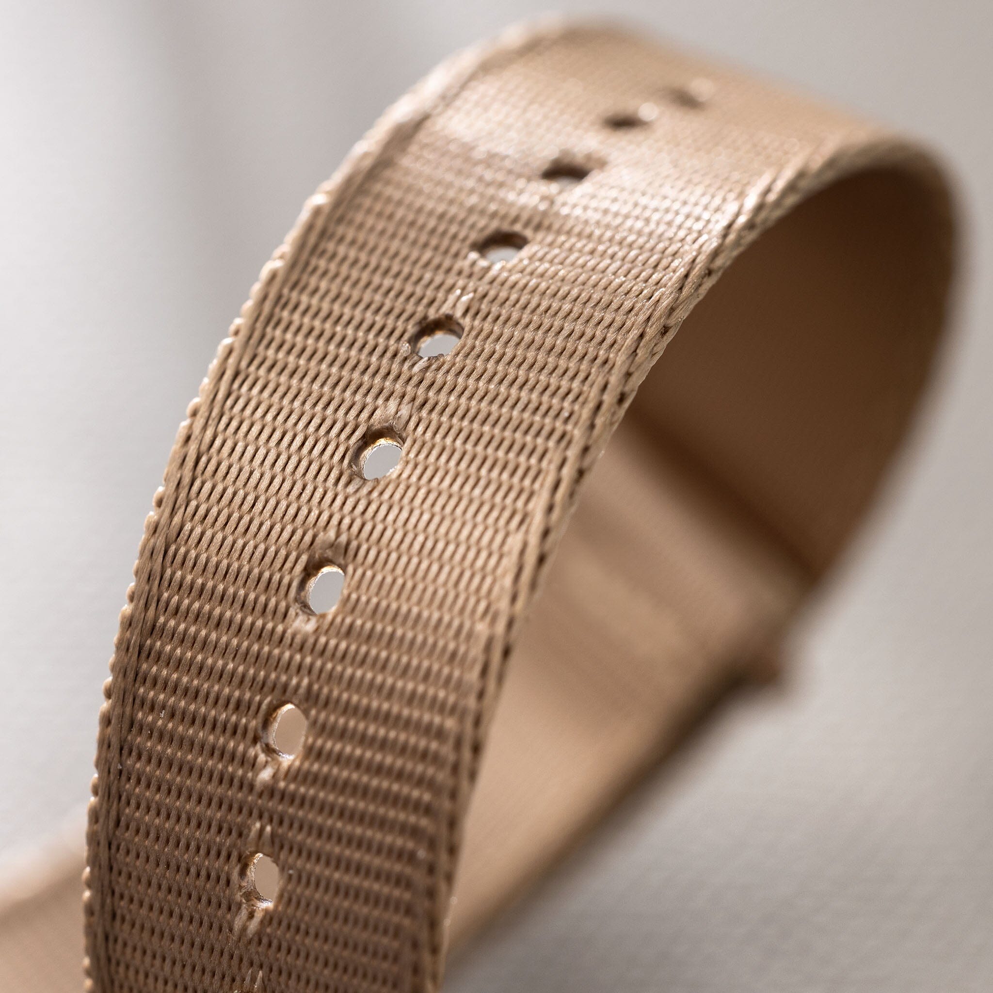 Deluxe Nylon Nato Watch Strap Coyote Brown - Rose Gold Brushed