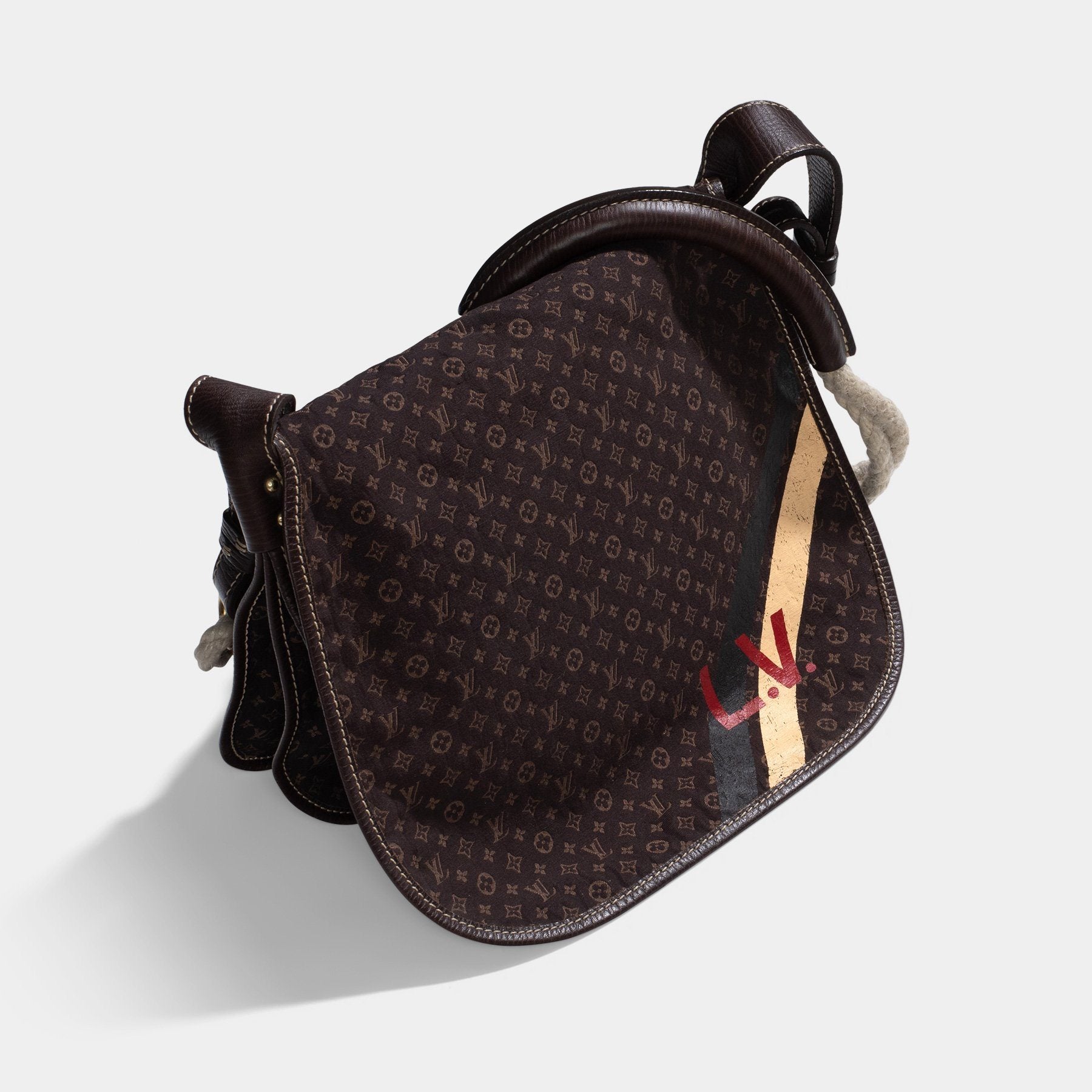 Louis vuitton messenger discount bag limited edition