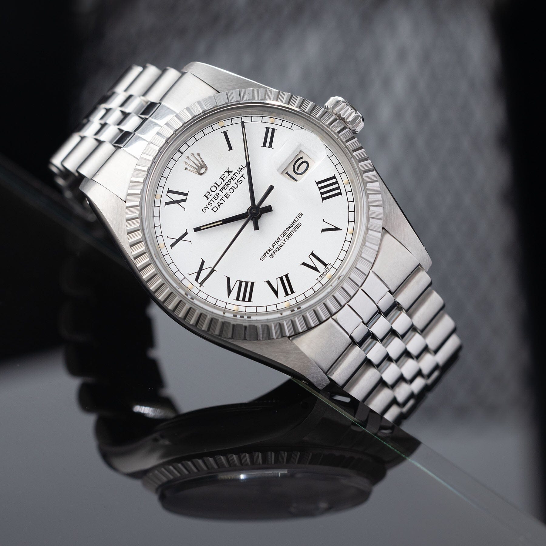 Rolex datejust outlet oyster perpetual prezzo