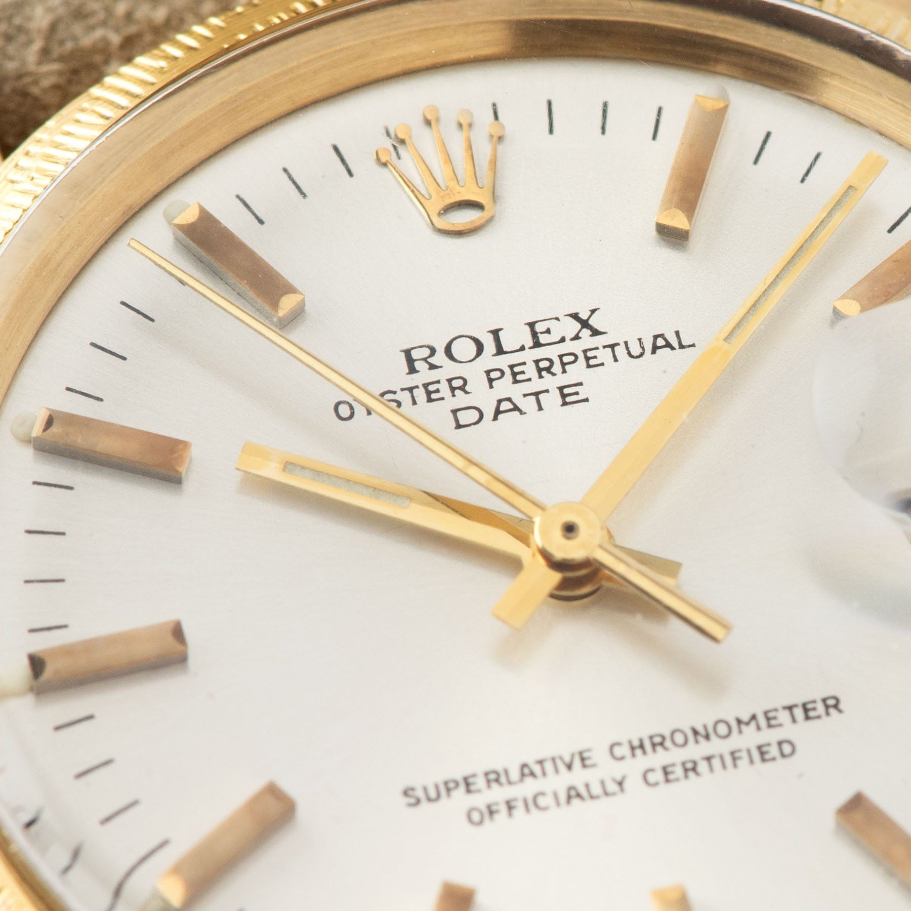 Rolex Date 1513 Yellow Gold Rare Bezel