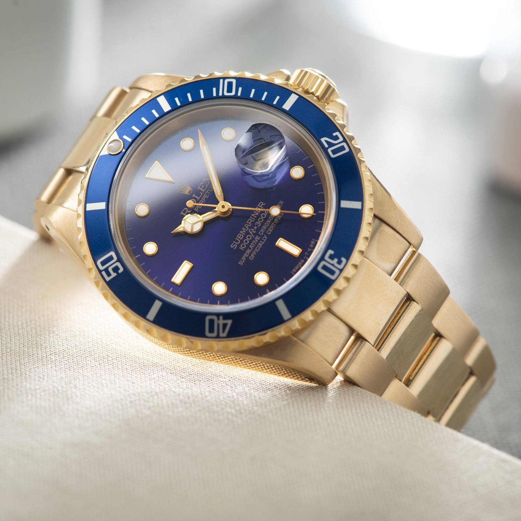 Rolex submariner purple on sale face