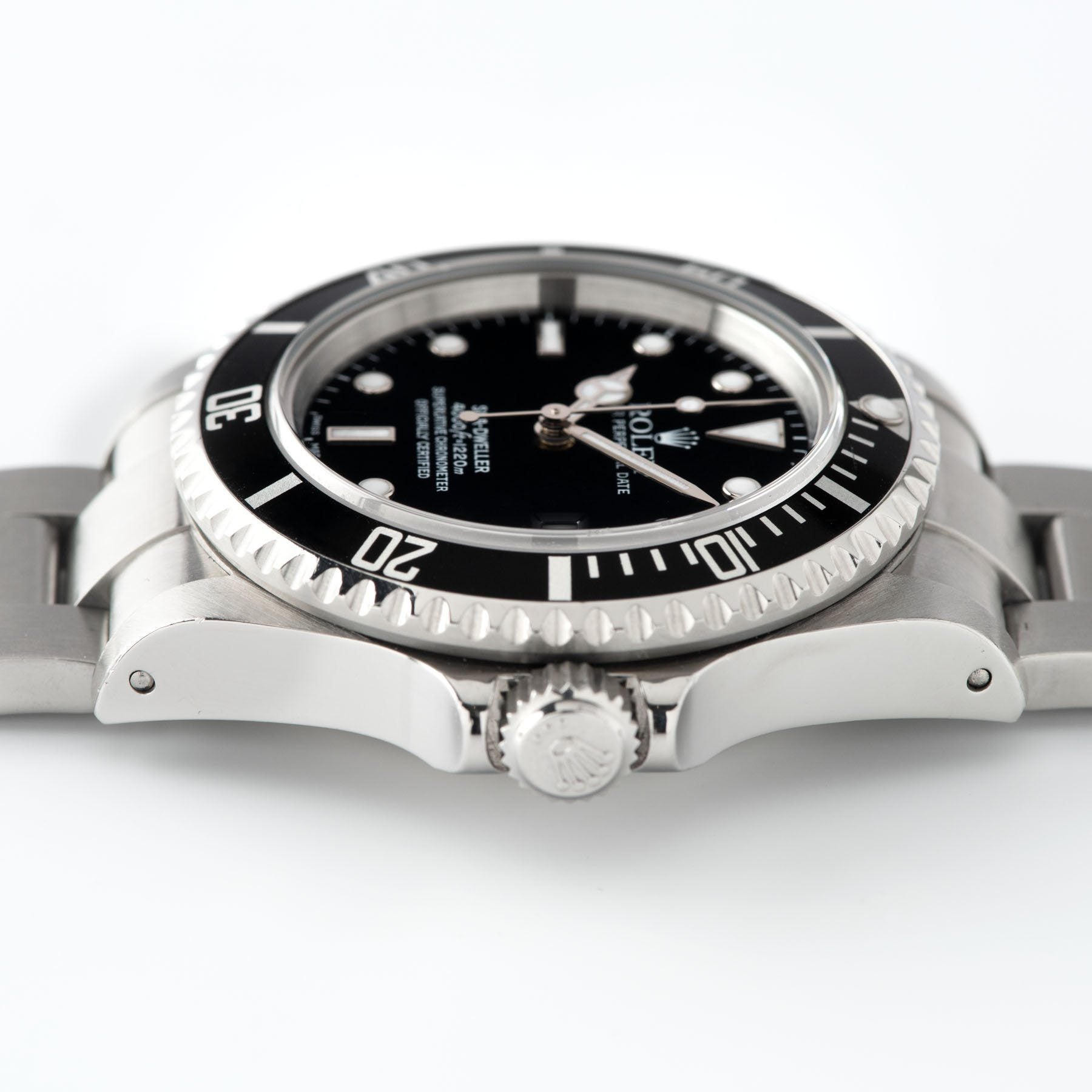 Rolex Seadweller Reference 16600 Box and Papers