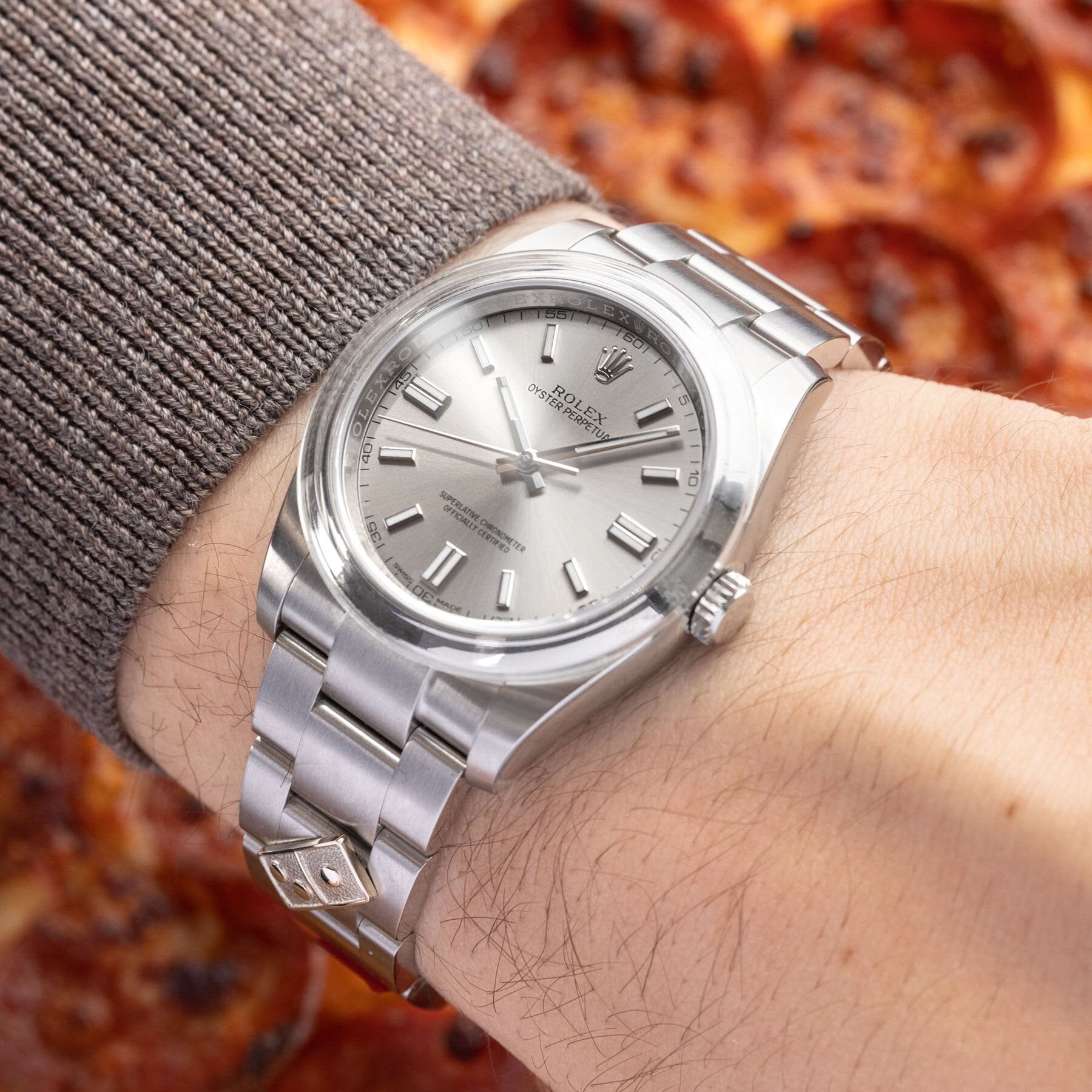 Rolex pizza outlet domino