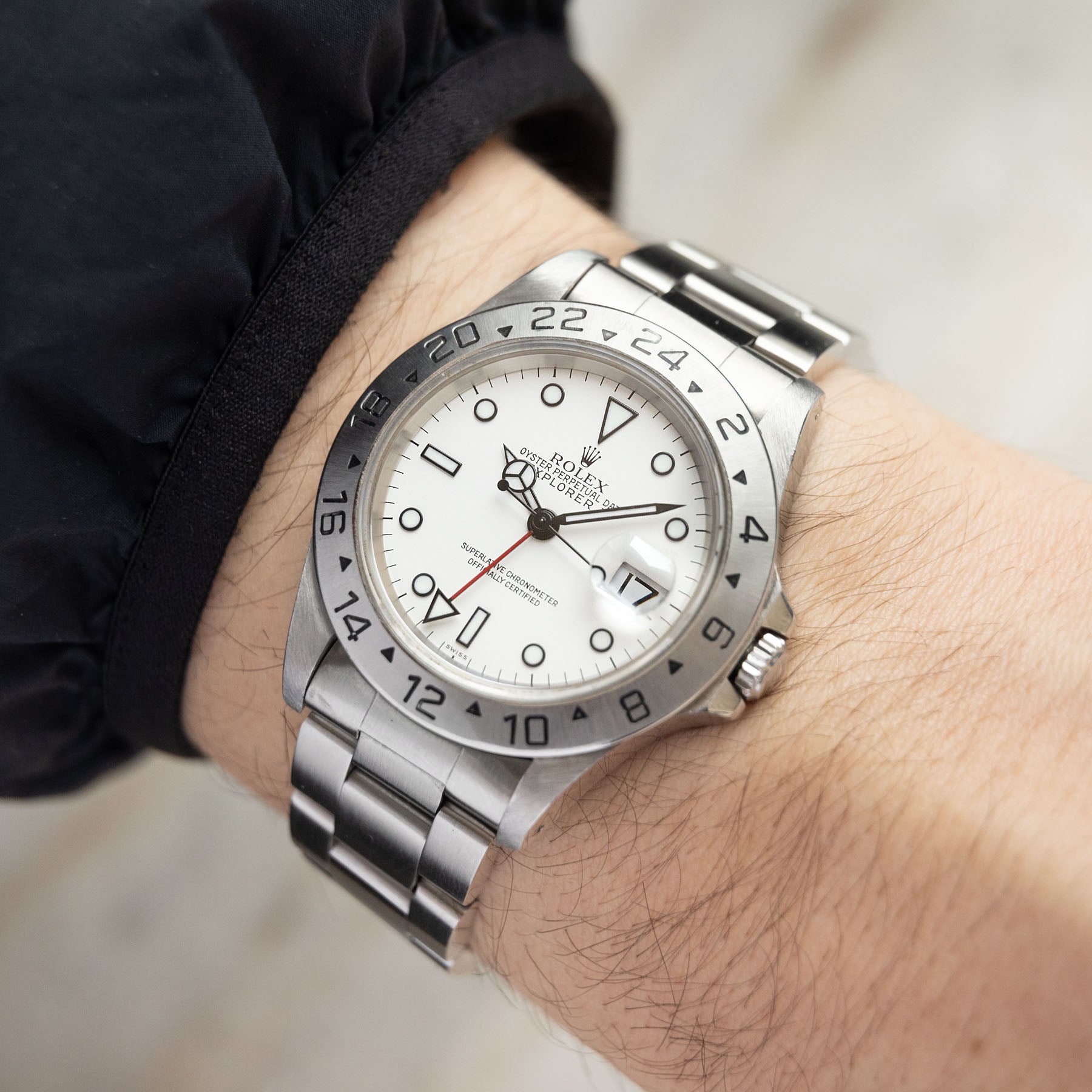 Rolex explorer best sale 2 polar 16570