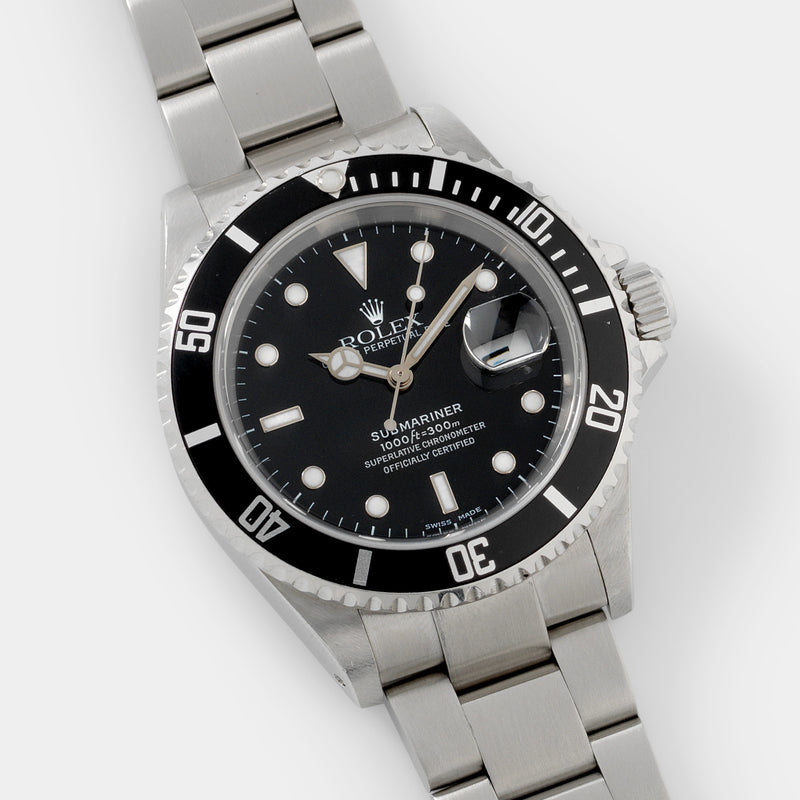 Rolex Submariner Date Reference 16610 Box and Papers