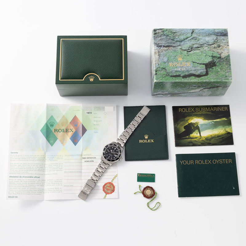 Rolex Submariner Date Reference 16610 Box and Papers