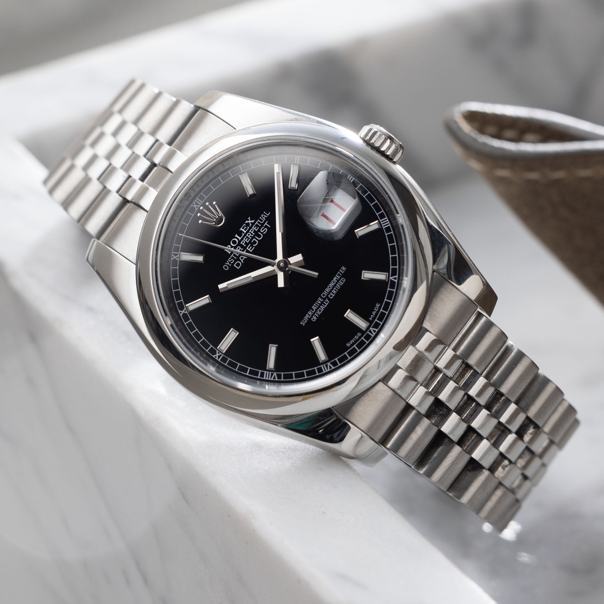 Oyster perpetual on discount jubilee