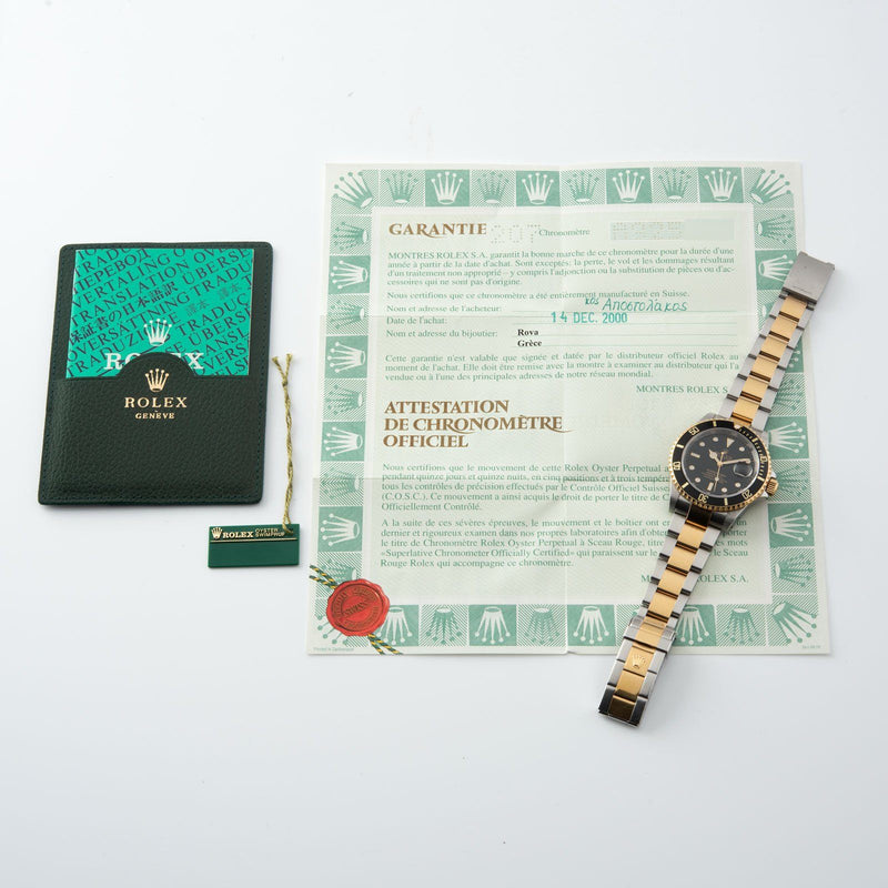 Rolex Submariner Date Black Dial Rolesor 16613 Punched Papers