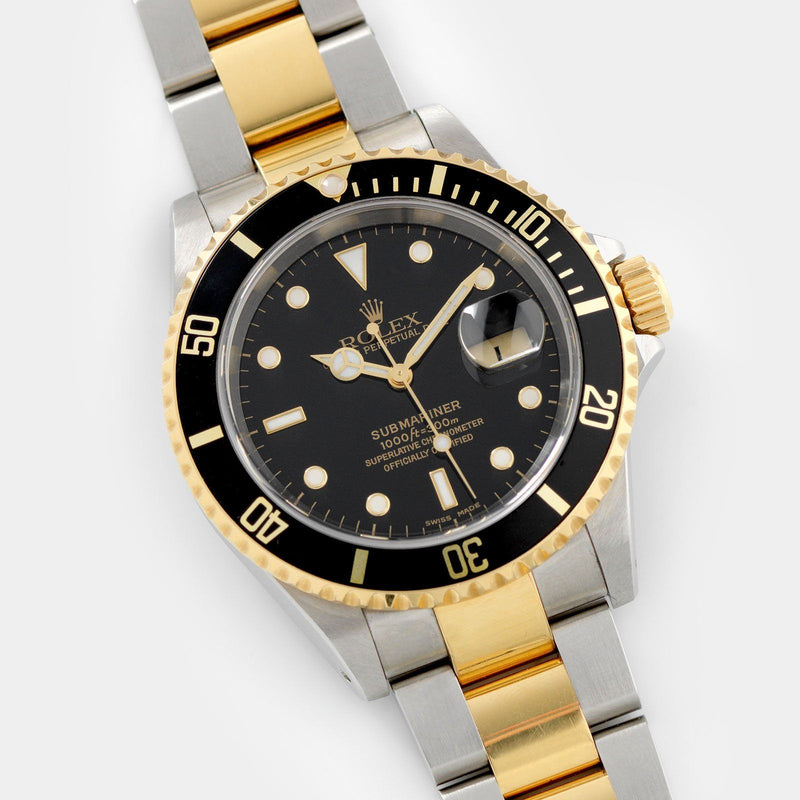 Rolex Submariner Date Black Dial Rolesor 16613 Punched Papers
