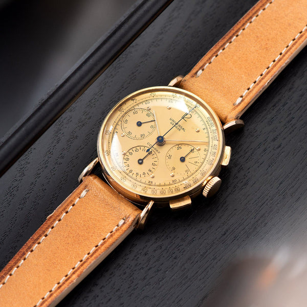 Universal Geneve Chronograph Tri Compax 18kt Rose Gold with a 35mm rose gold case