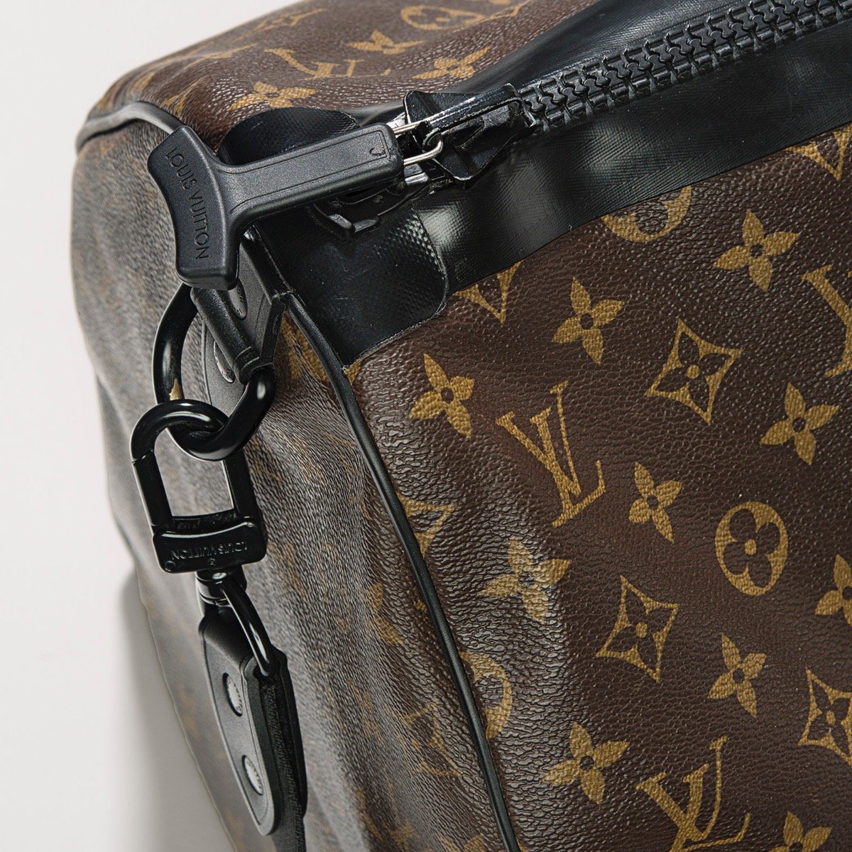 tas satchel Louis Vuitton Bandouliere Keepall XS Limited Edition