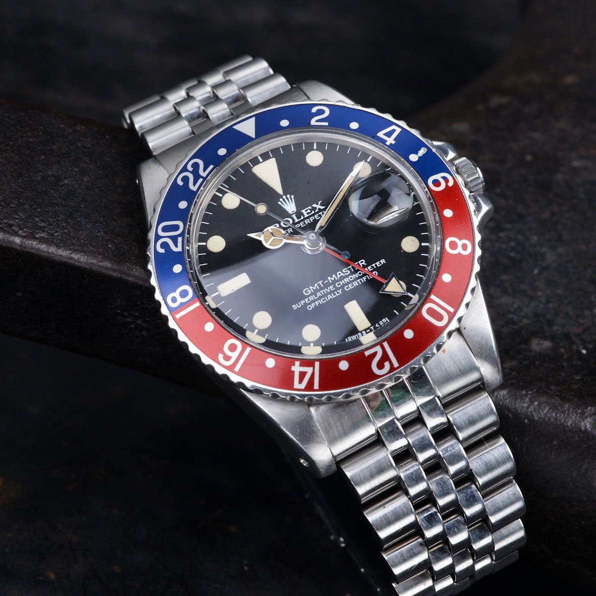 CURATED ROLEX 1675 GMT MAXI DIAL WITH PAPERSCURATED ROLEX 1675 GMT MAXI DIAL WITH PAPERS