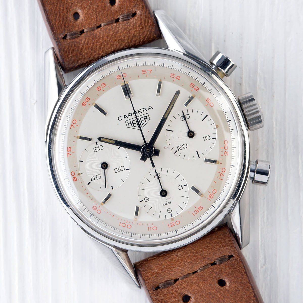 HEUER CARRERA 2447 T FIRST EXECUTION RED TACHY